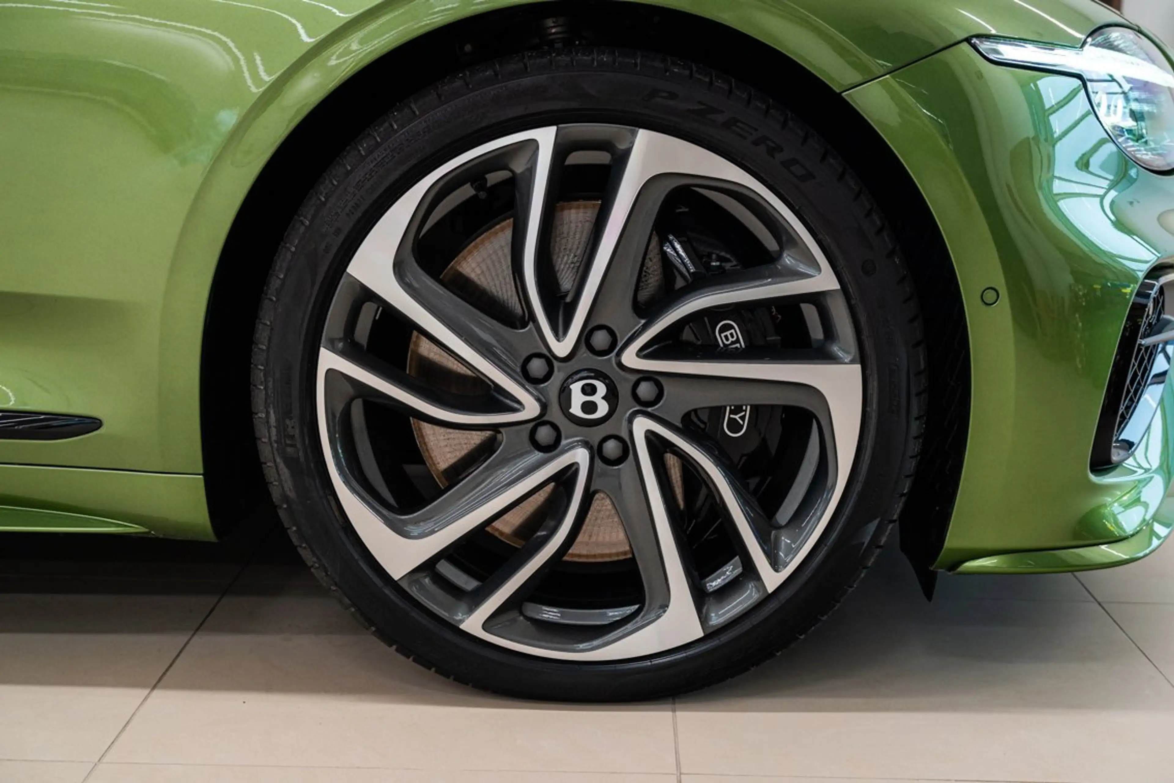 Bentley Continental GTC Continental GTC First Edition — photo 6