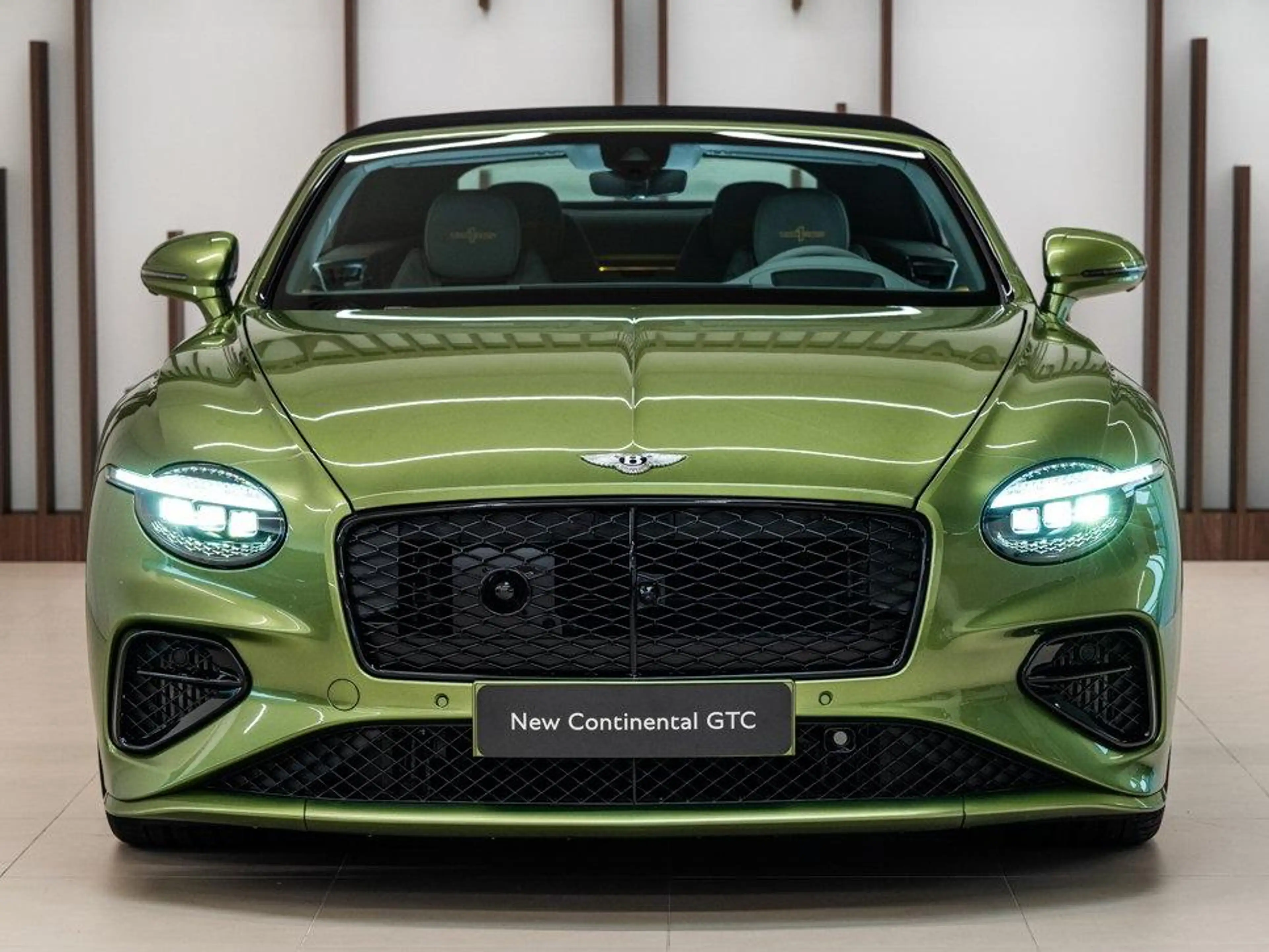 Bentley Continental GTC Continental GTC First Edition — photo 7