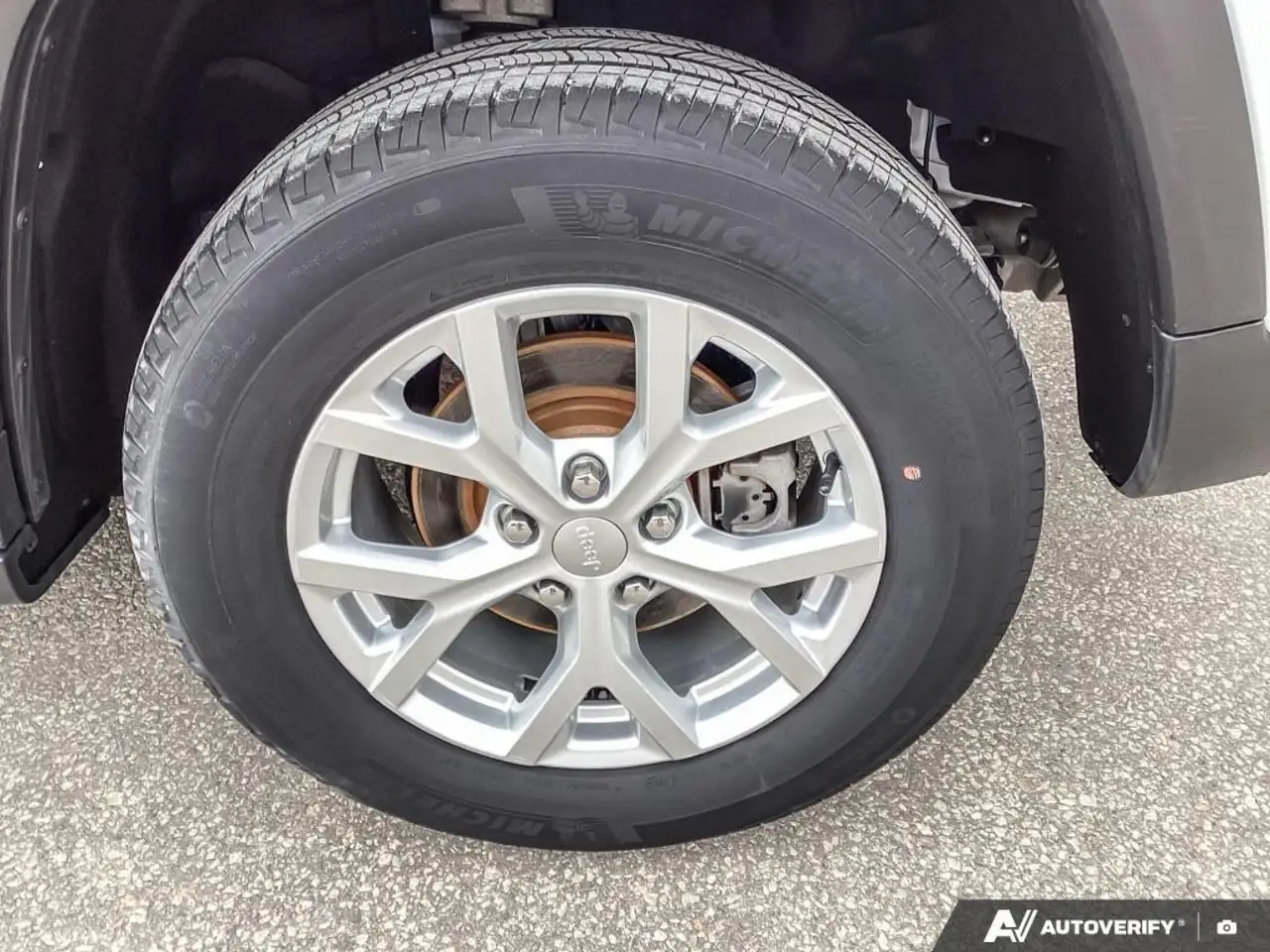 Jeep Grand Cherokee photo Jeep Grand Cherokee