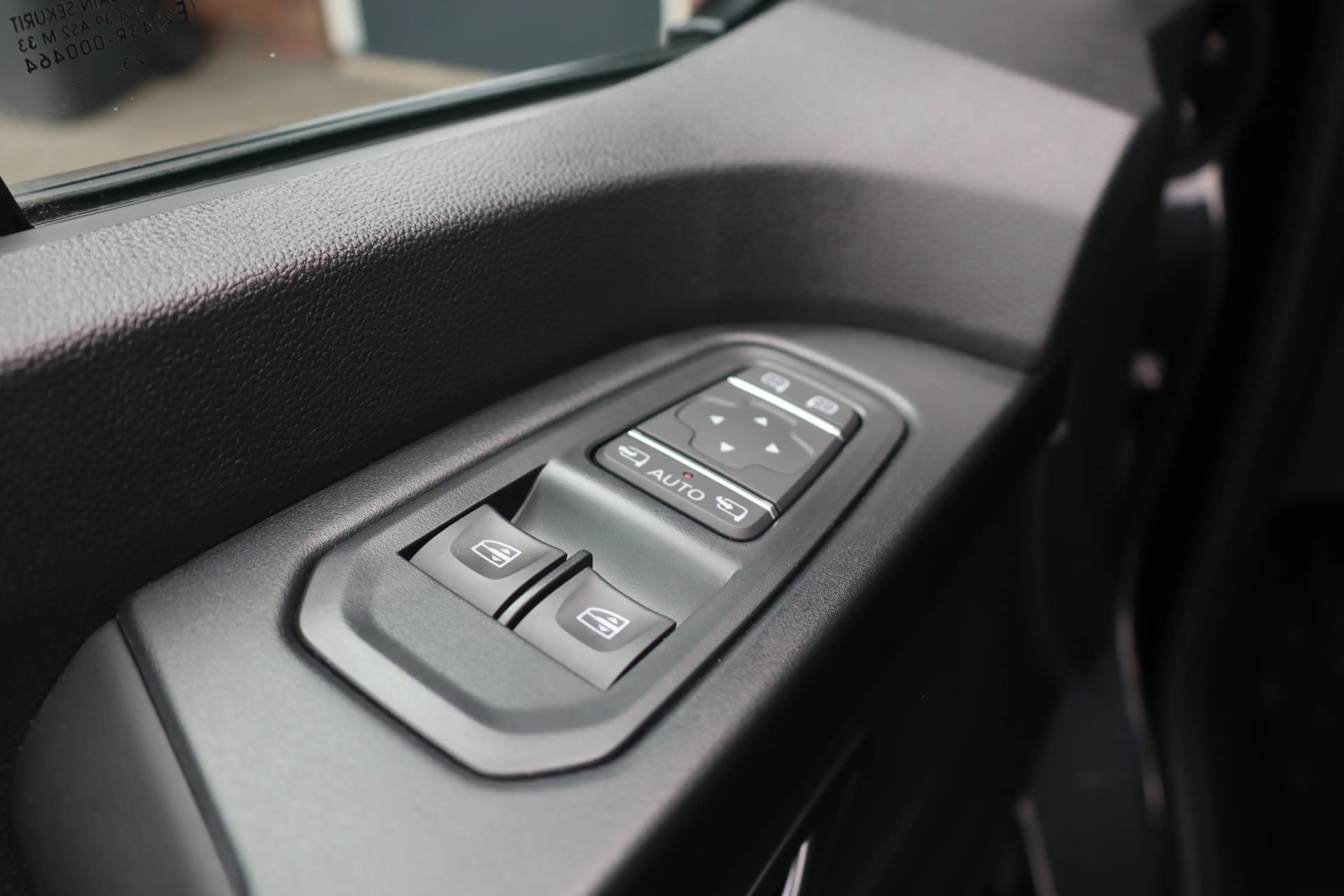 Renault Trafic 2.0 dCi 150 EDC T29 L2H1 DC 2x schuifdeur — photo 6