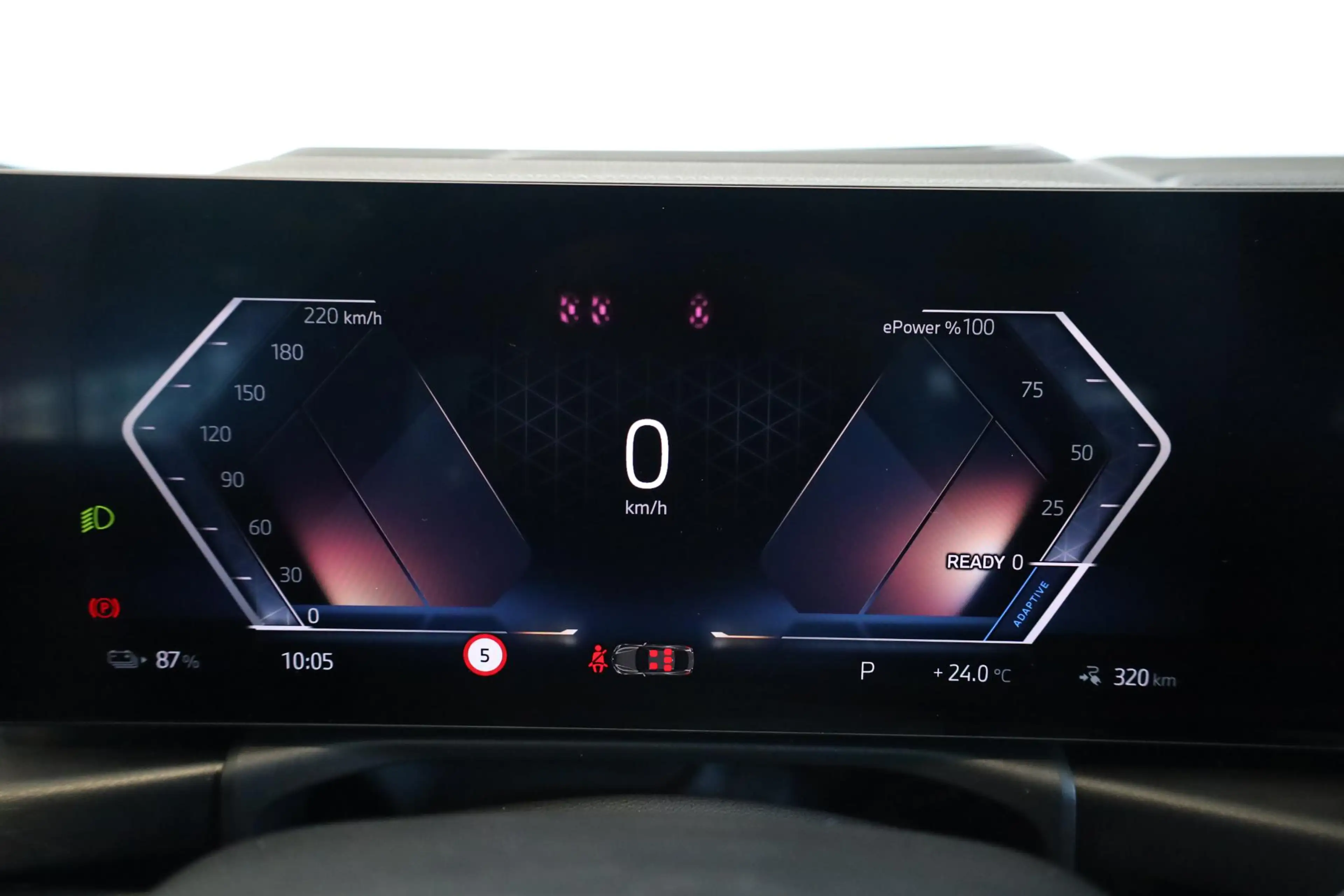 BMW i4 eDrive40 | Rondomzicht Camera | Stoelverwarming | — photo 11