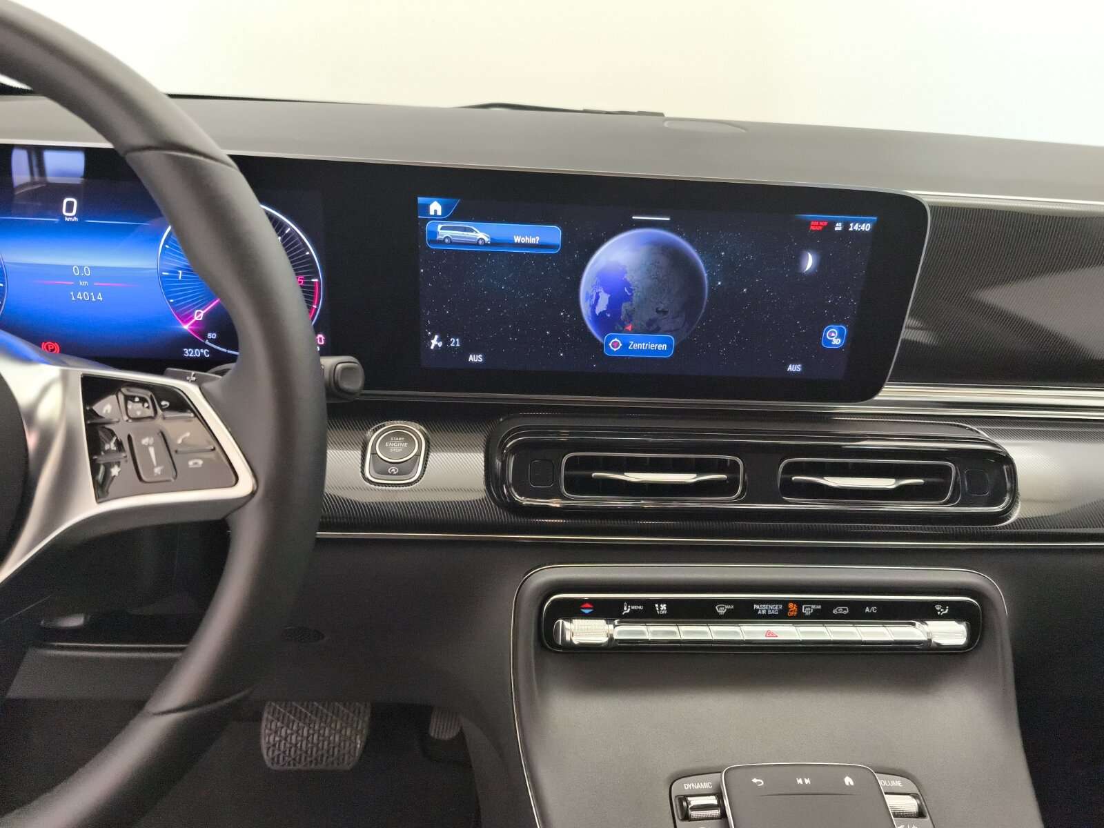 Mercedes-Benz V 220