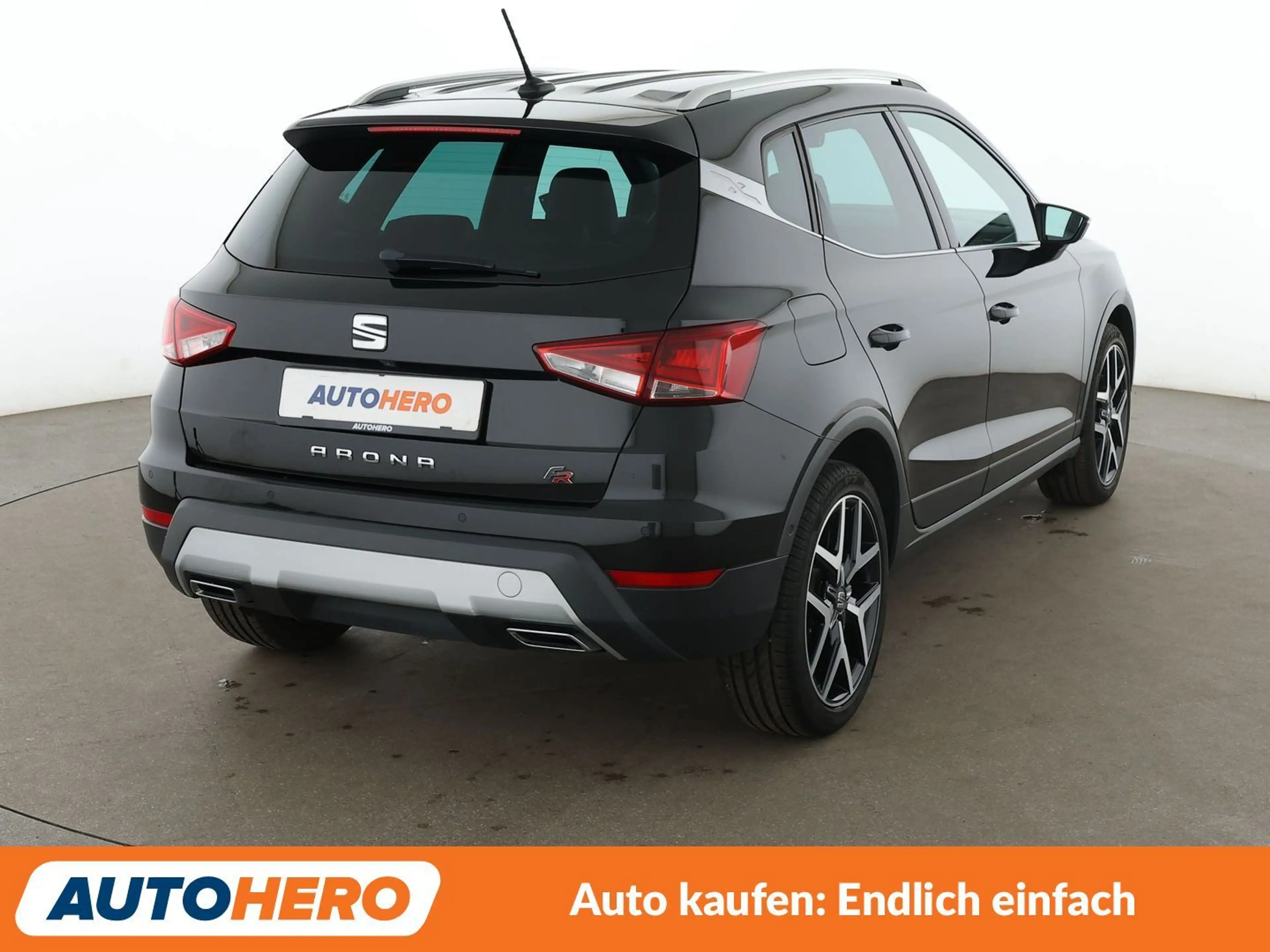 SEAT Arona 1.0 TSI FR Aut*NAVI*LED*ACC*CAM*PDC*SHZ*KLIMA* — photo 6