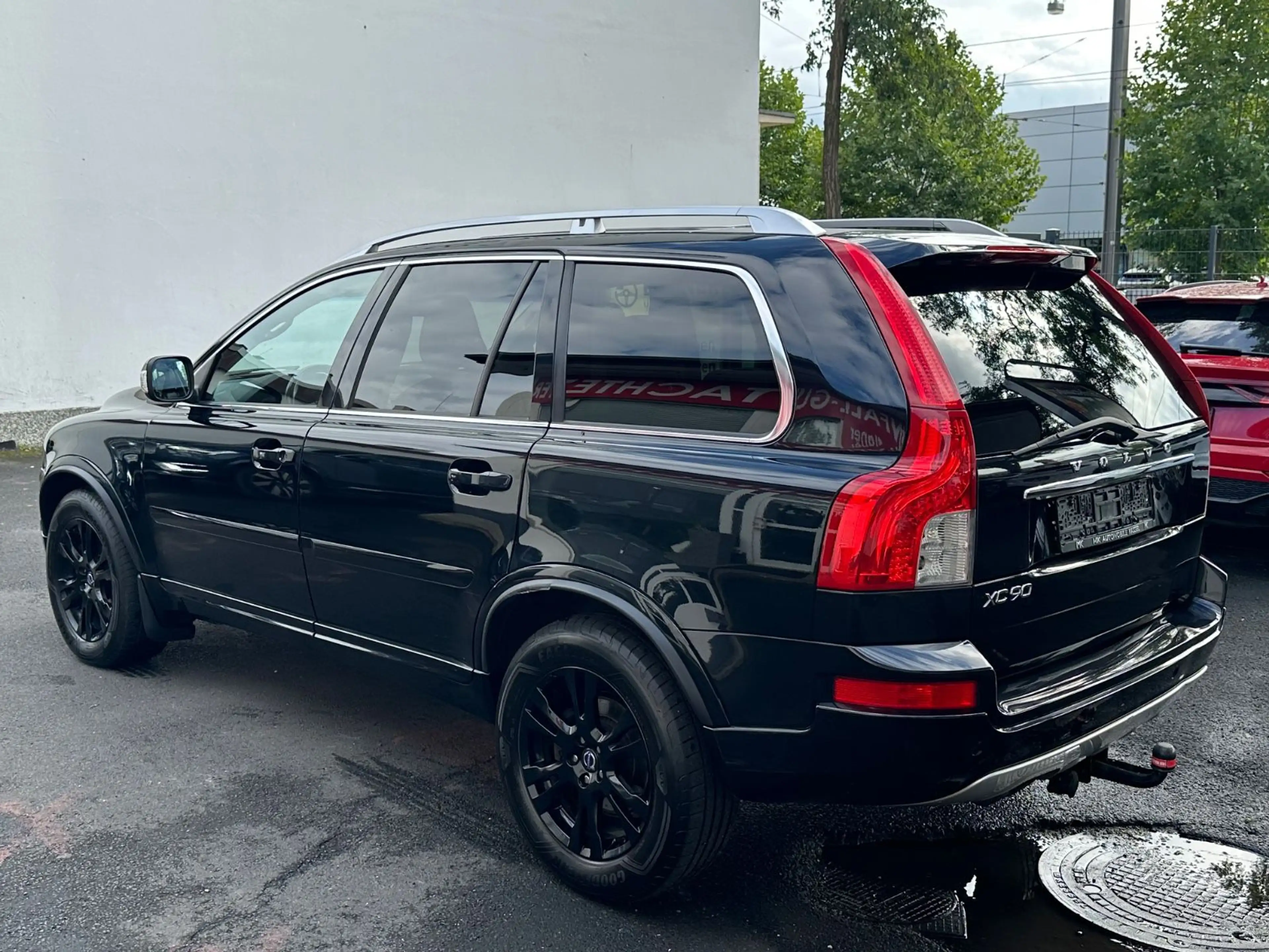 Volvo XC90 D5 AWD Momentum Geartronic 7 Sitzer/1. Hand — photo 6