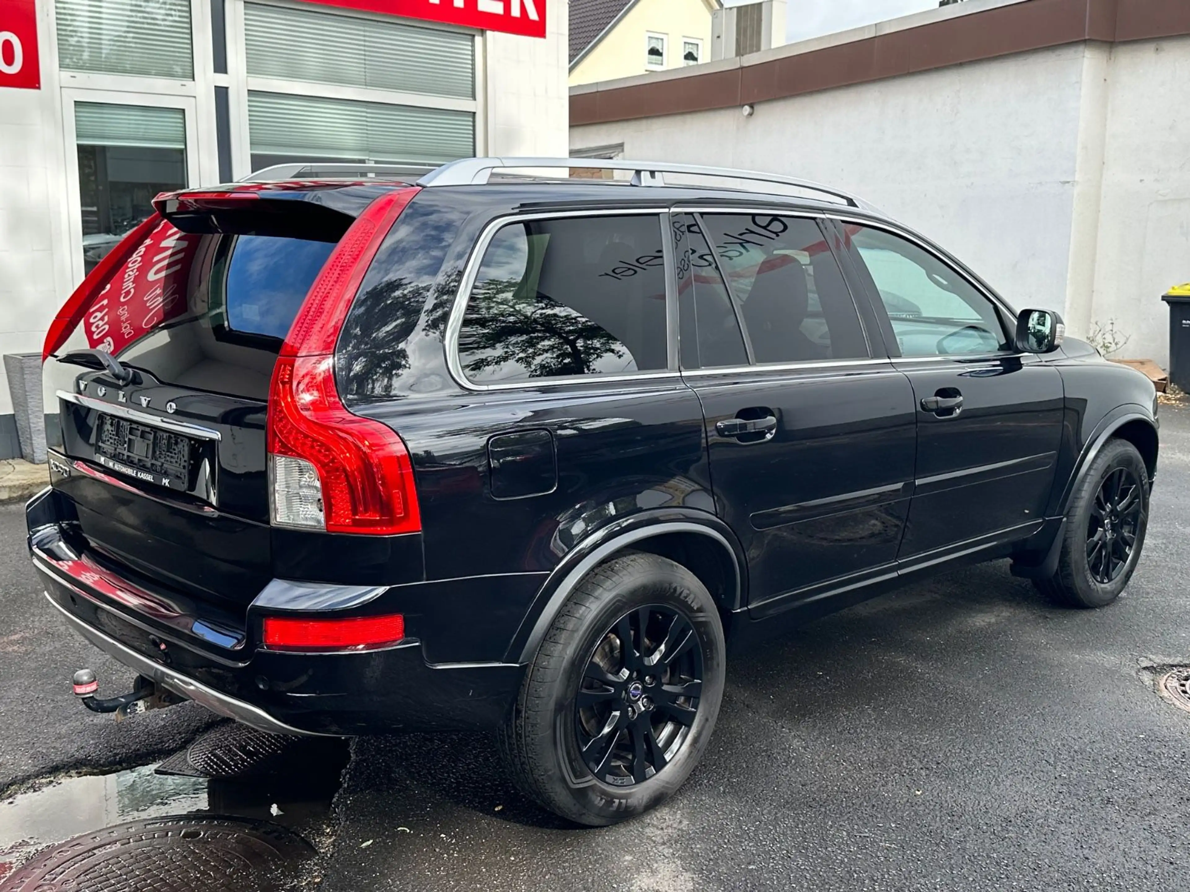 Volvo XC90 D5 AWD Momentum Geartronic 7 Sitzer/1. Hand — photo 4