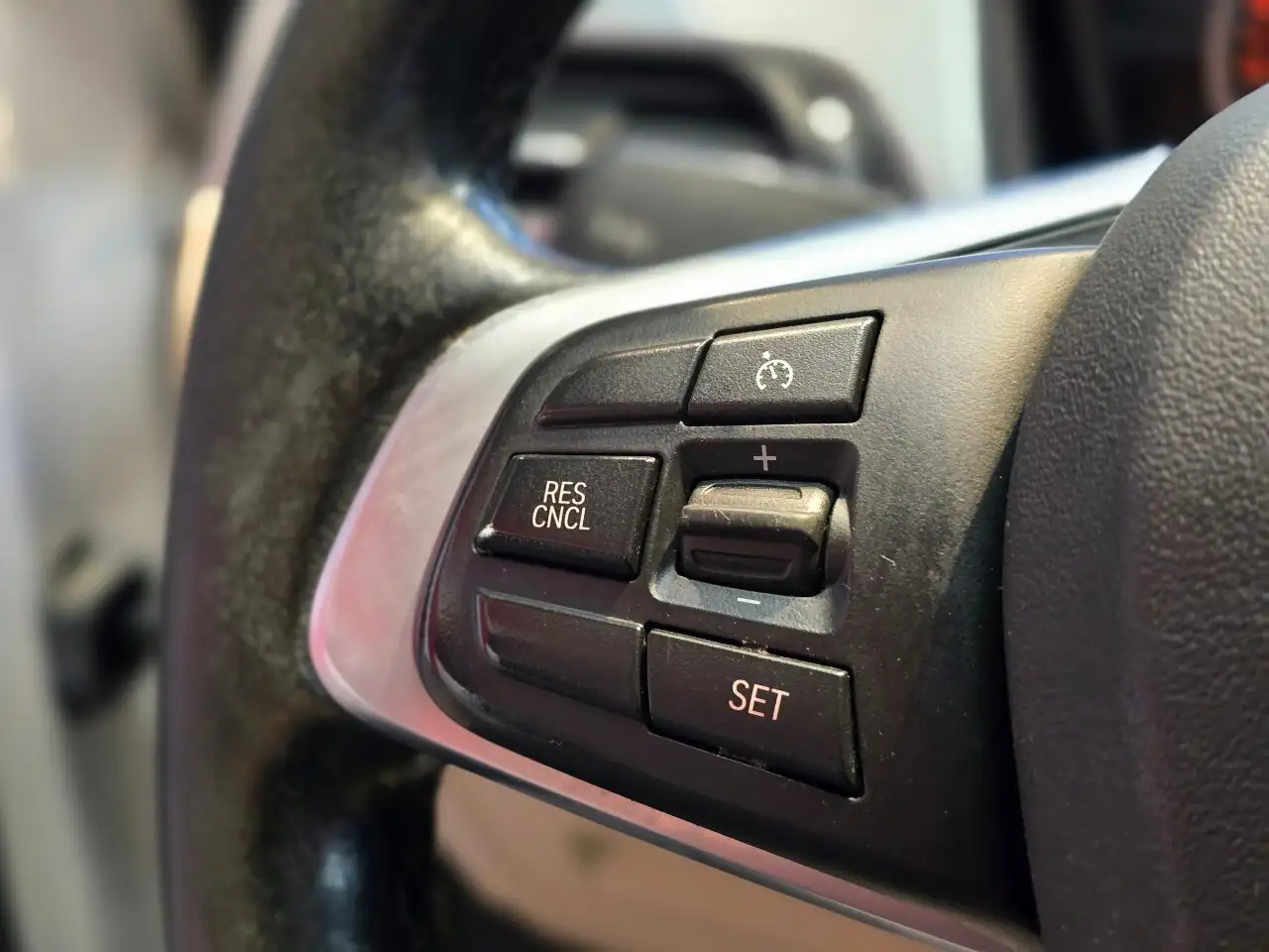 BMW X1 снимка BMW X1