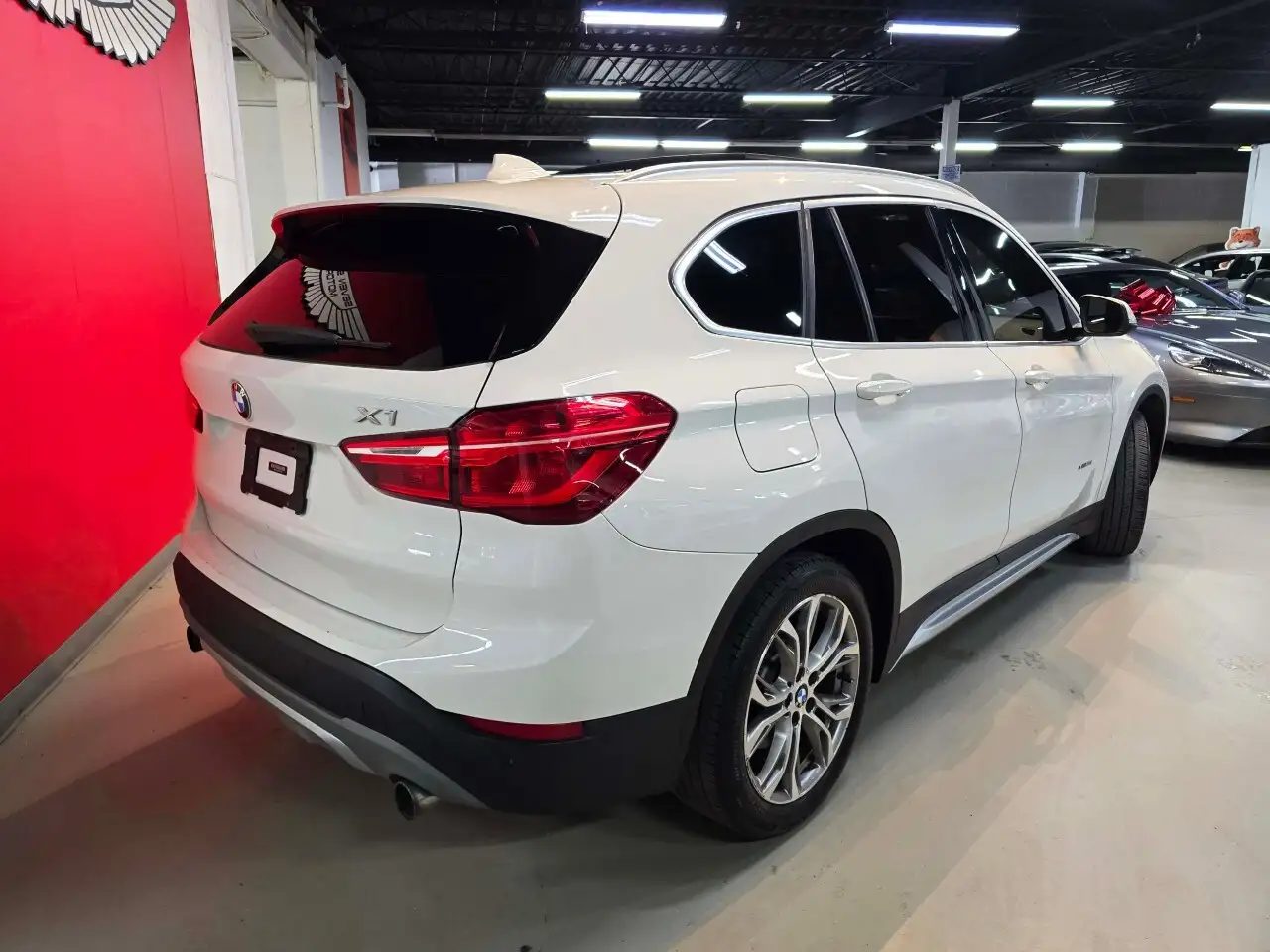 BMW X1 снимка BMW X1
