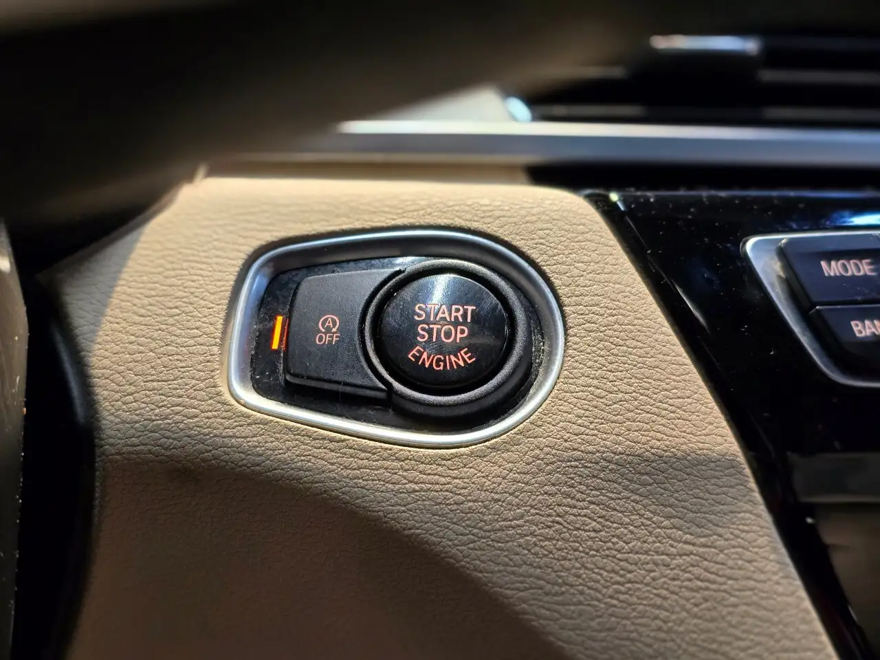 BMW X1 снимка BMW X1