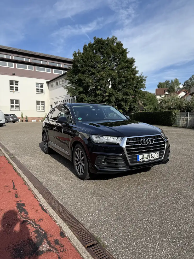 Audi Q7 Audi Q7 S-Line Quattro Schwarz - 1