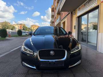 XF 3.0ds V6 Premium Luxury auto UFFICIALE JAGUAR