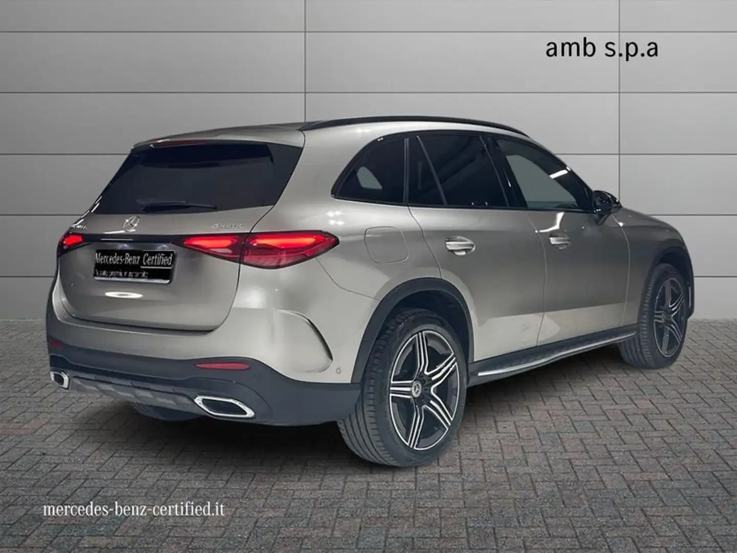 Mercedes-Benz GLC 300 GLC 300de 4Matic Plug-in Hybrid AMG Advanced Pl Beige - 2