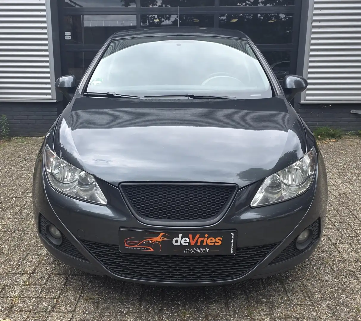 SEAT Ibiza 1.6 16v Sport **5DRS-AIRCO-APK** Grijs - 2