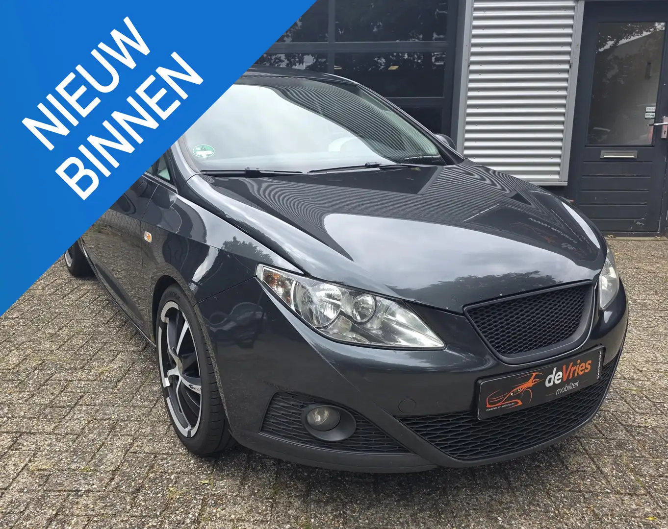 SEAT Ibiza 1.6 16v Sport **5DRS-AIRCO-APK** Grijs - 1