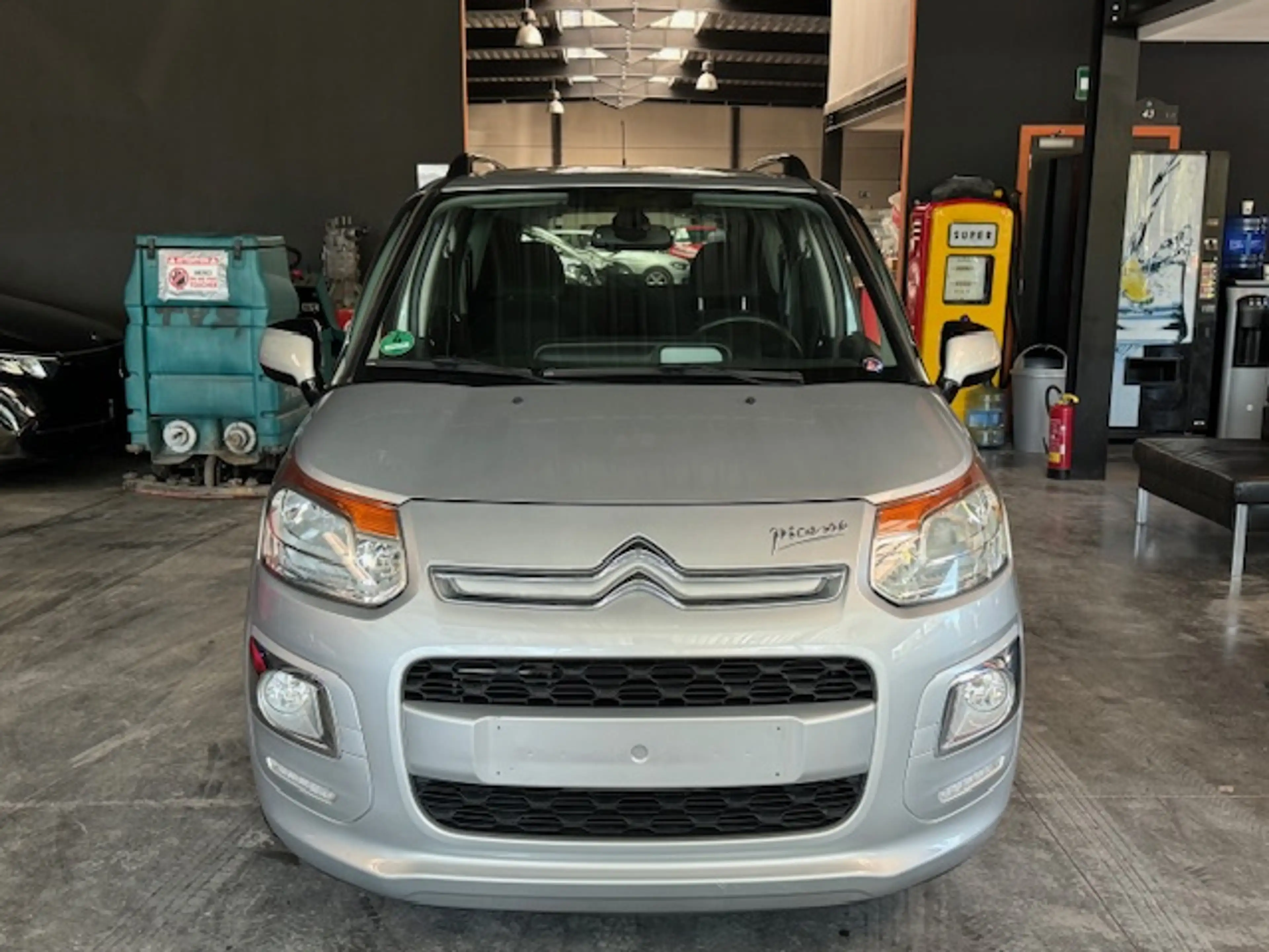 Citroen C3 Picasso 1.6 - AUTOMATIQUE - A/C - MEDIA/TEL - LIM/REG — photo 3