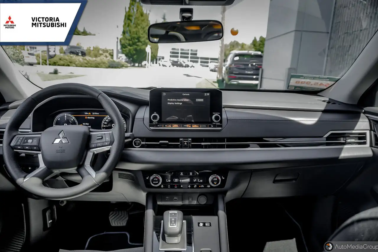 Mitsubishi Outlander fotografie Mitsubishi Outlander