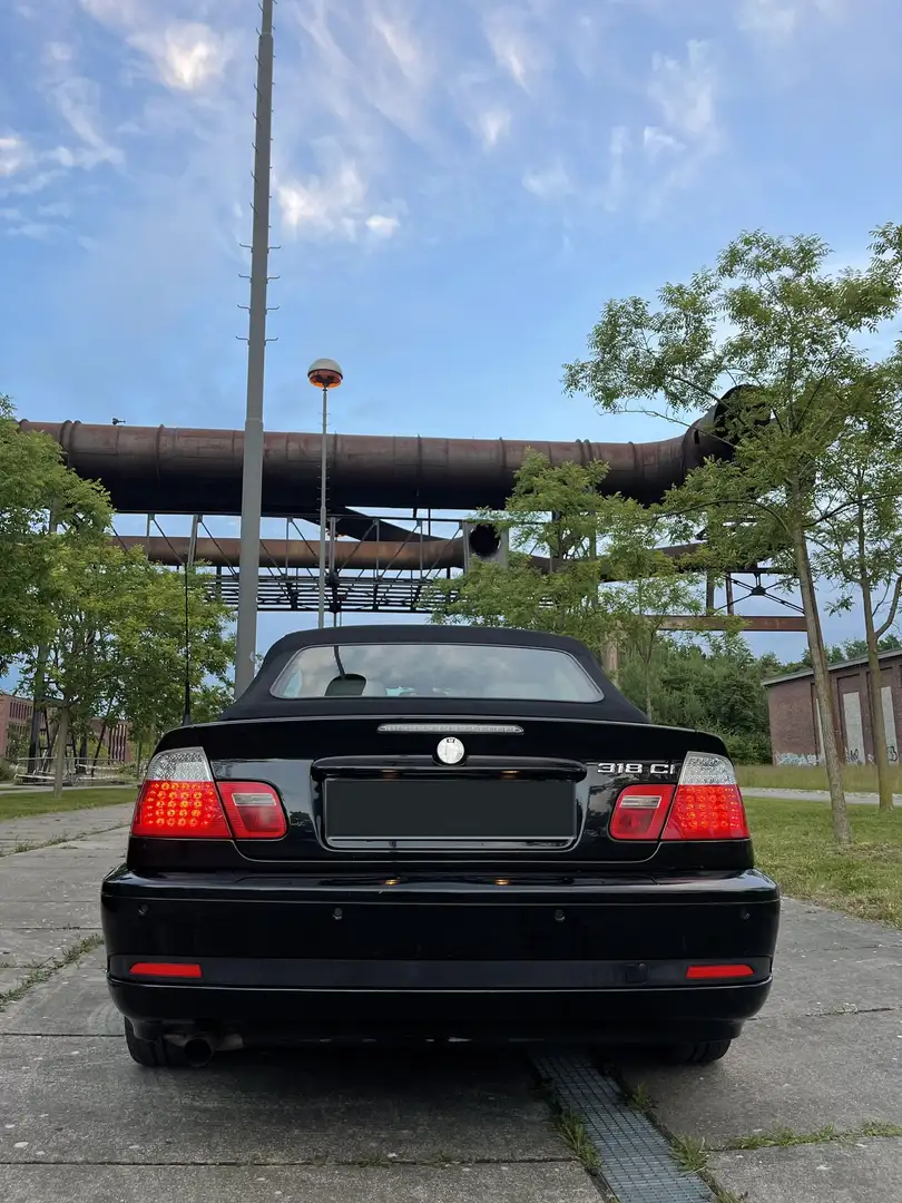 BMW 318 BMW 318 CI E46 Cabrio Facelift / Leder / TÜV Schwarz - 2