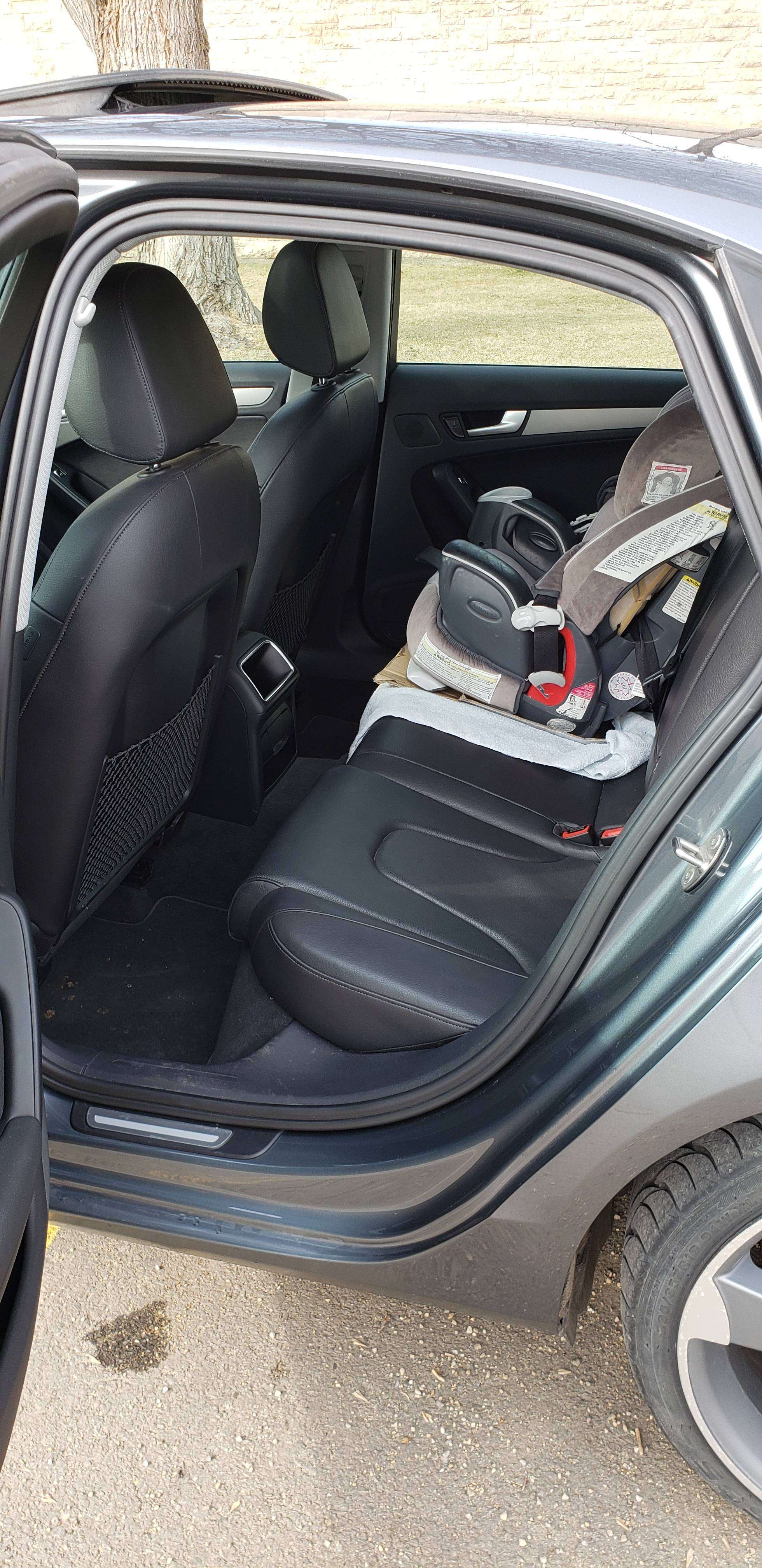 2013 Audi A4 thumb 10