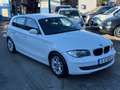 BMW 118 Sport-Paket Navi Klima 8-fach Weiß - thumbnail 1