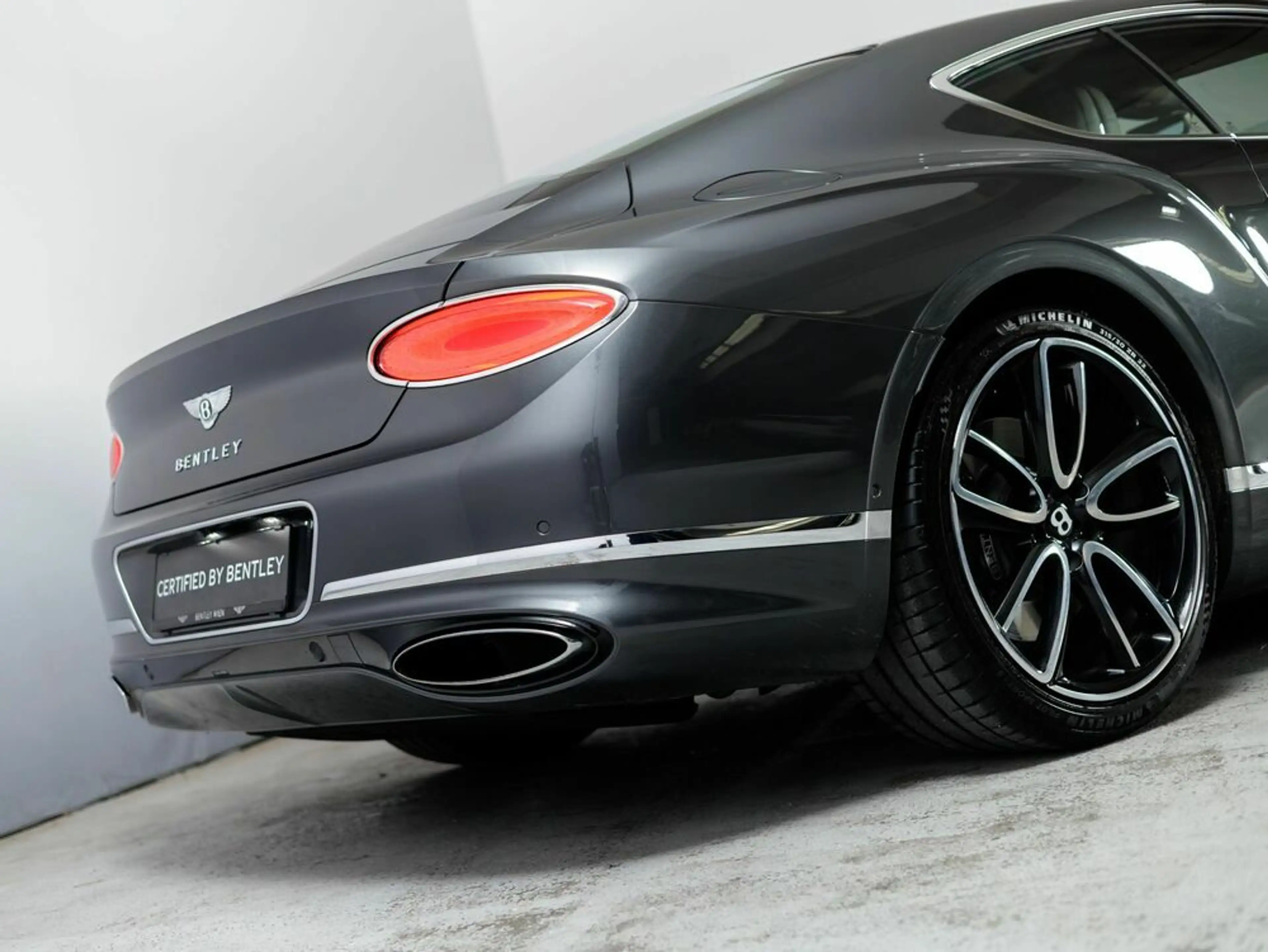 Bentley Continental GT First Edition W12 — photo 10