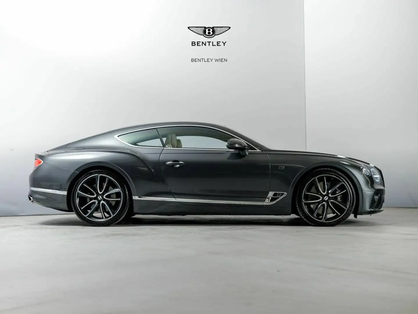 Bentley Continental GT First Edition W12 Grau - 2