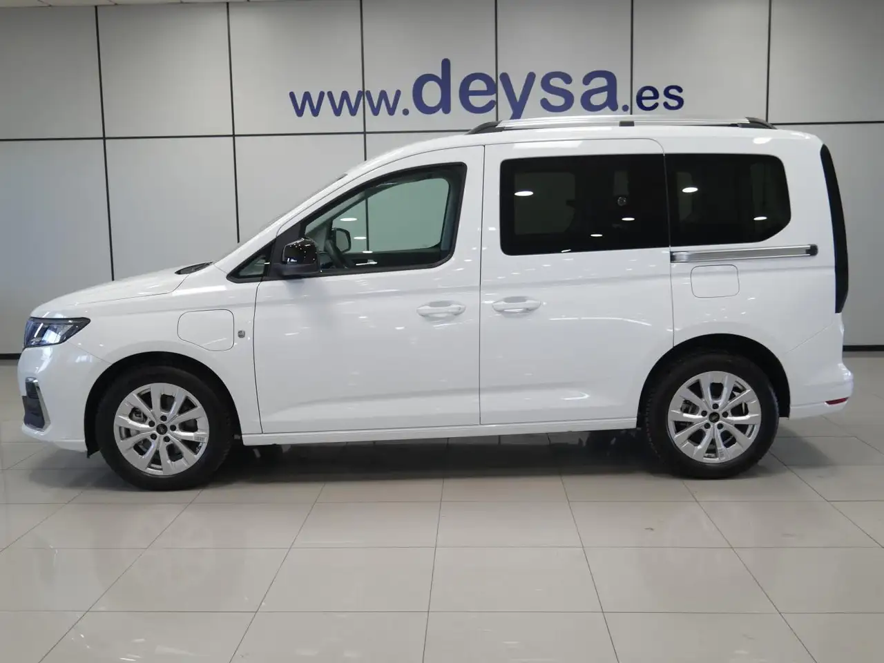 Ford Tourneo Connect 2026