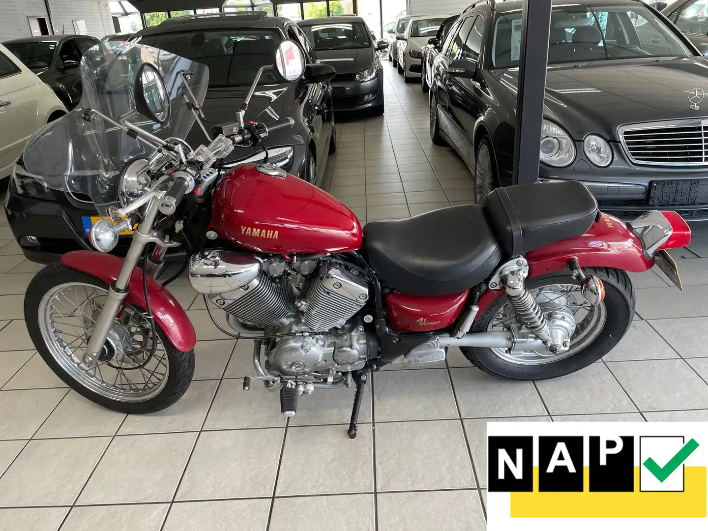 Yamaha XV 535 Chopper Een mooie Moter rijd en schakelt goed Rojo - 1