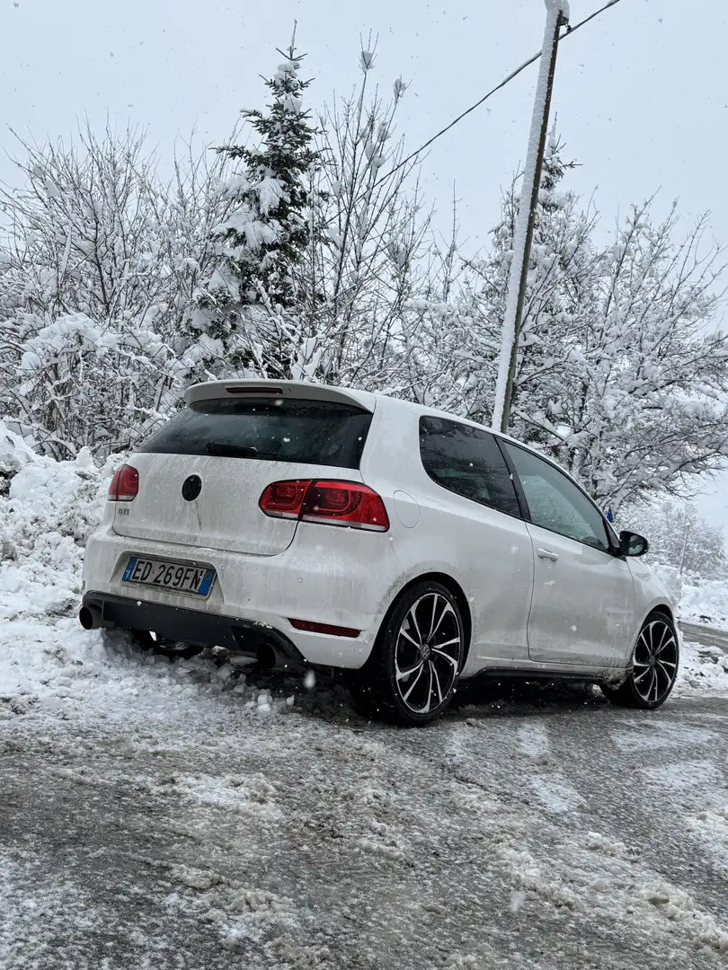 Volkswagen Golf GTI 3p 2.0 tsi dsg - 1