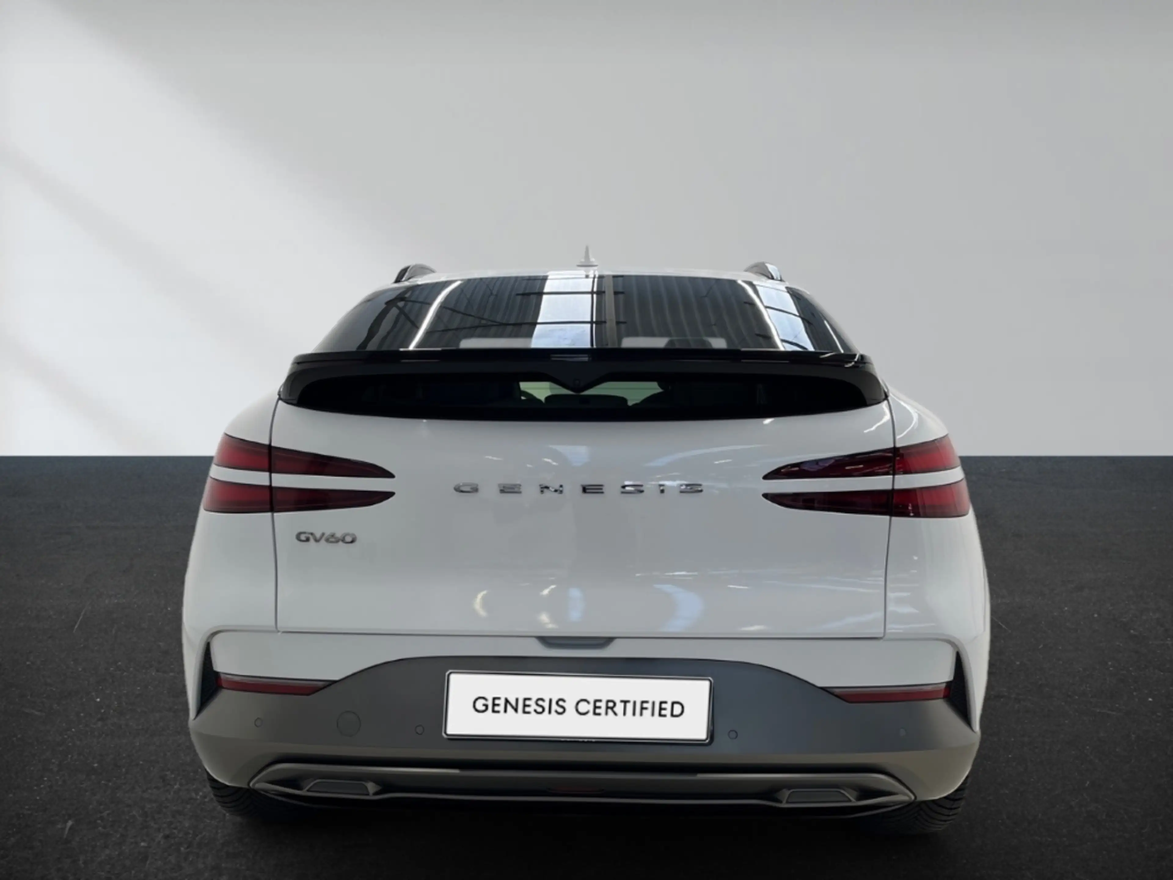Genesis GV60 Sport Elektro 4WD Sportpaket Panorama Memory Sitze — photo 7