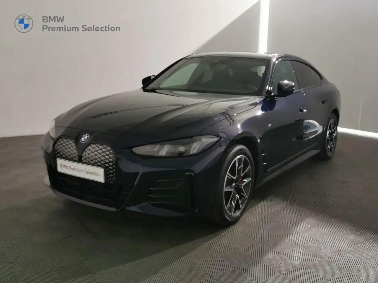 BMW 528