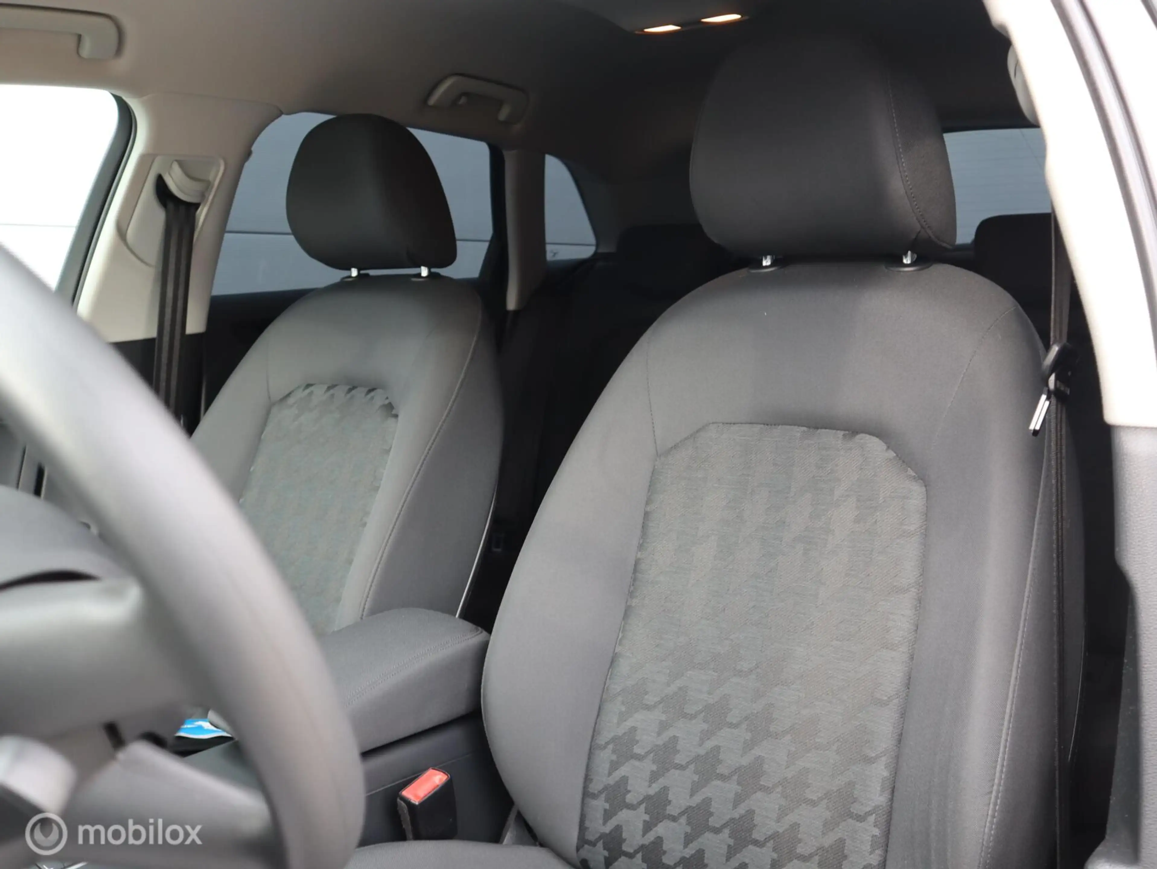 Audi A3 Sportback 1.4 TFSI CoD Ambition Pro Line S — photo 5