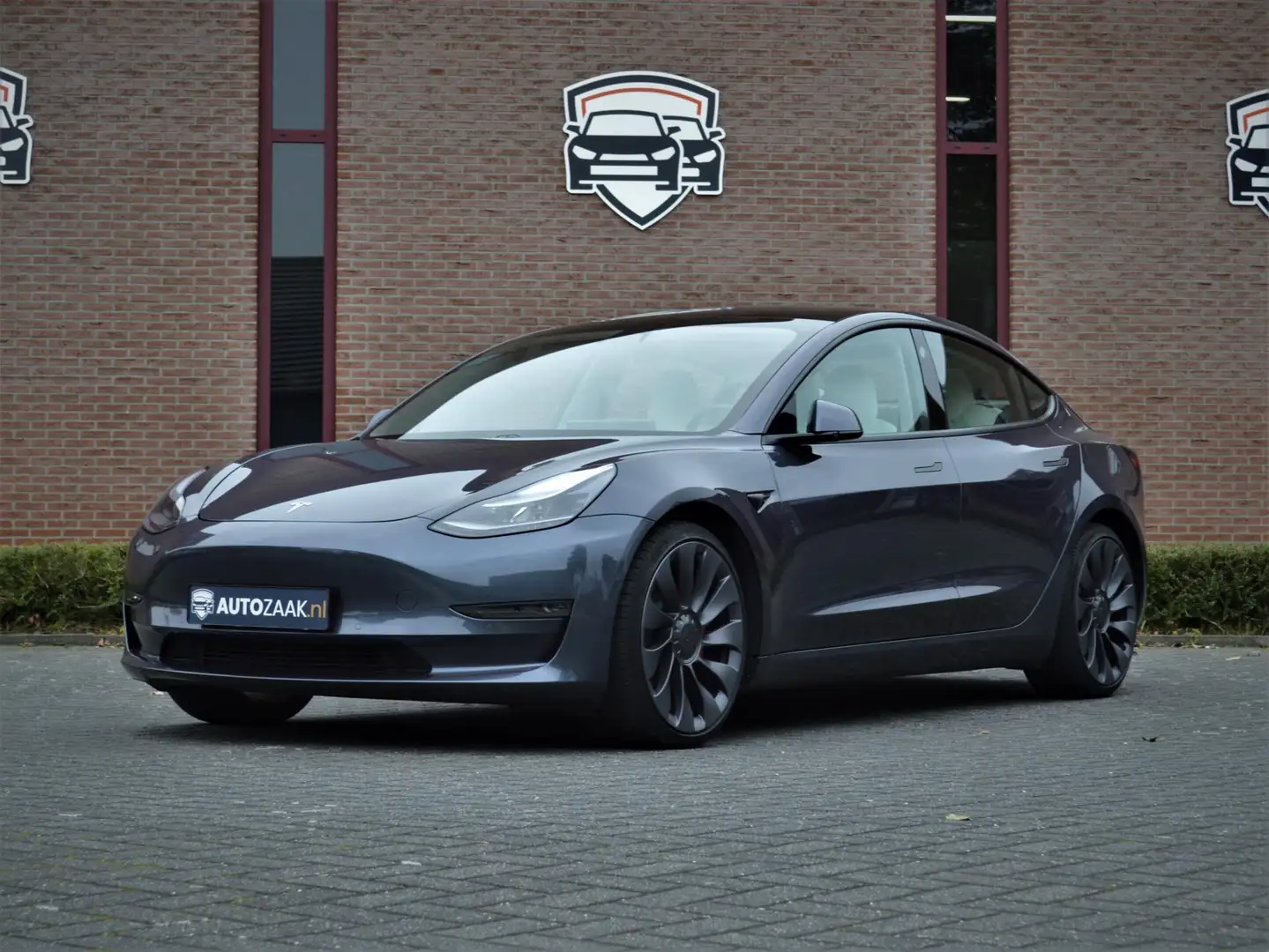 Tesla Model 3 Performance AWD Enhanced Autopilot Grigio - 2