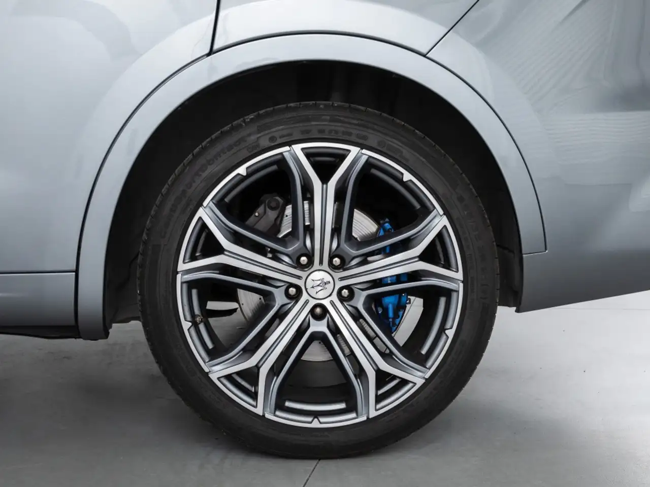 Maserati Levante 2021 — фото 13