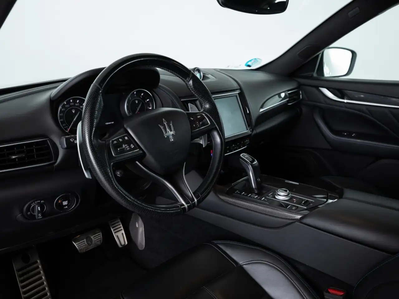 Maserati Levante 2021 — фото 6