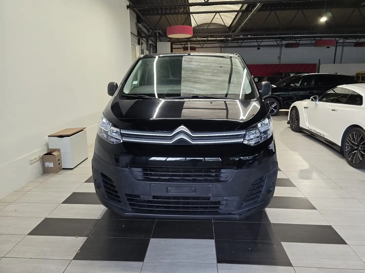Citroen Jumpy 1.5Blue HDI//L1H1//102pk//GPS/Airco Schwarz - 2