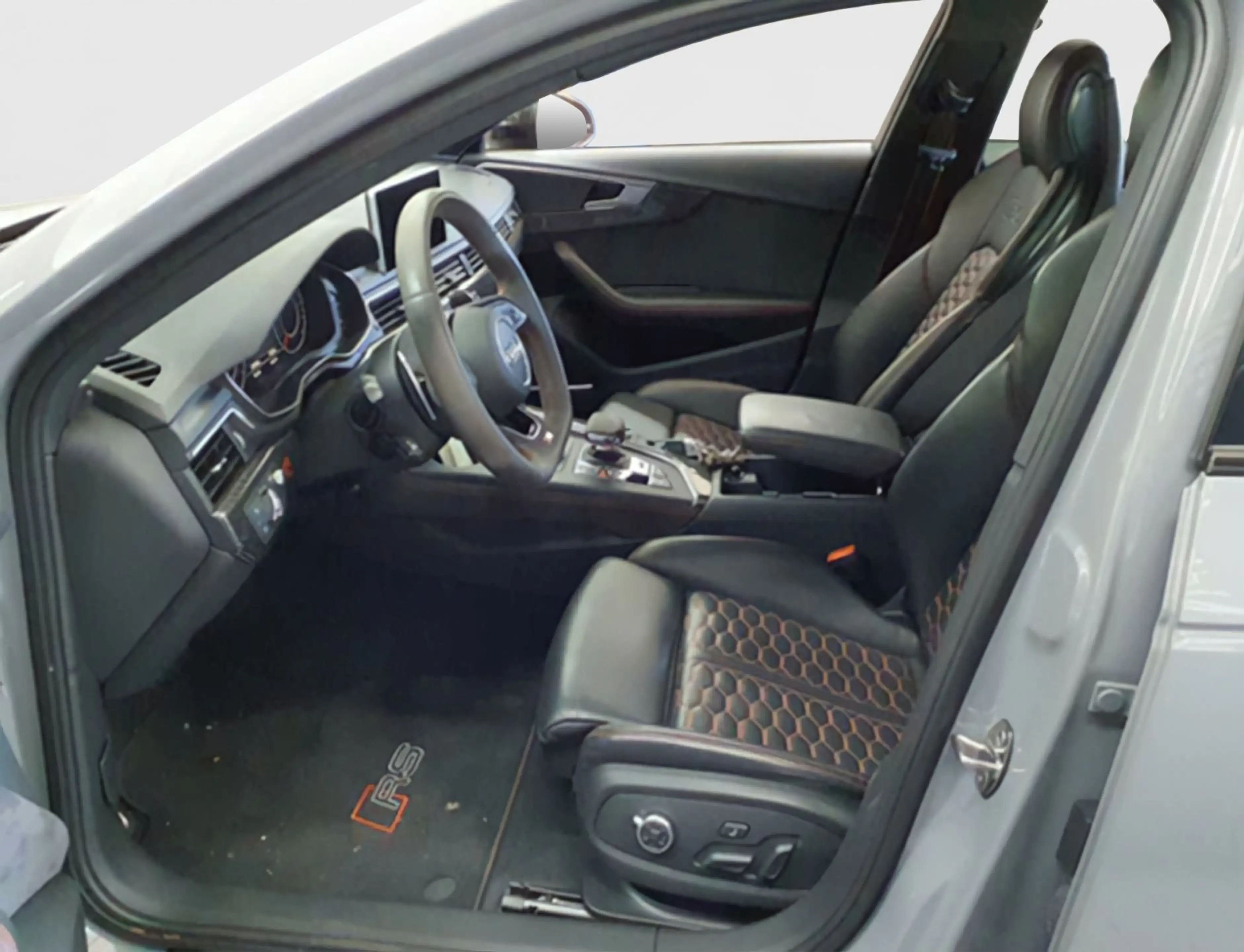 Audi RS4 *280 km/h*Keramik*Matrix*Virtual*Navi+ — photo 4