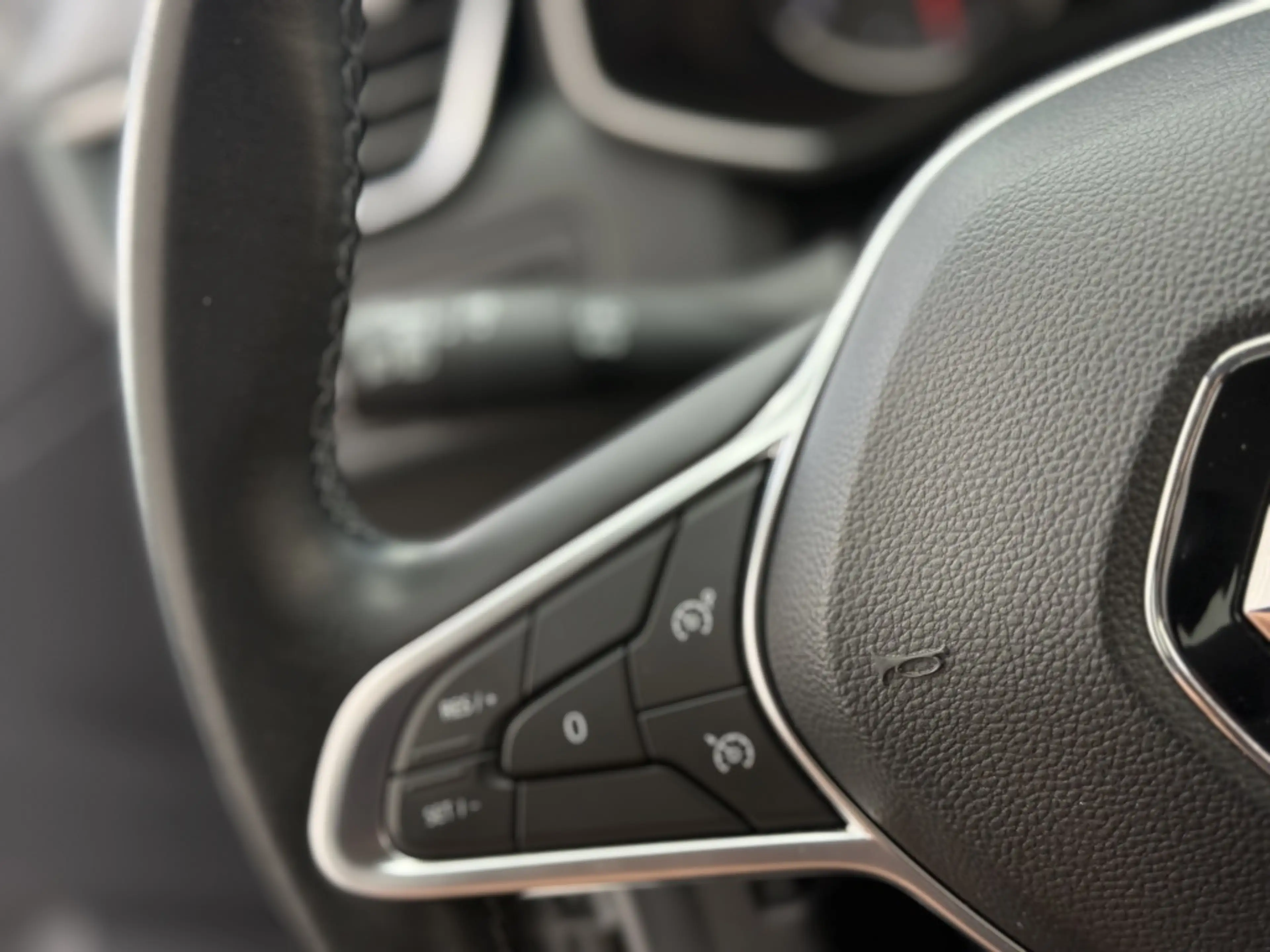 Renault Clio 1.0 TCe Zen I All Season I Carplay I — photo 5