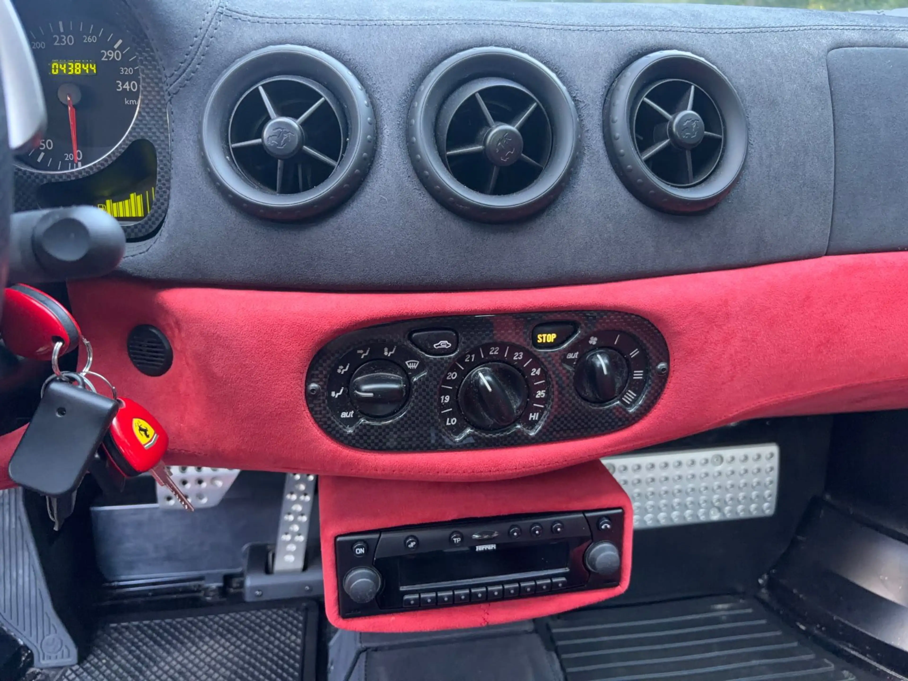 Ferrari 360 Challenge Stradale Tricolore-Streifen IT — photo 26