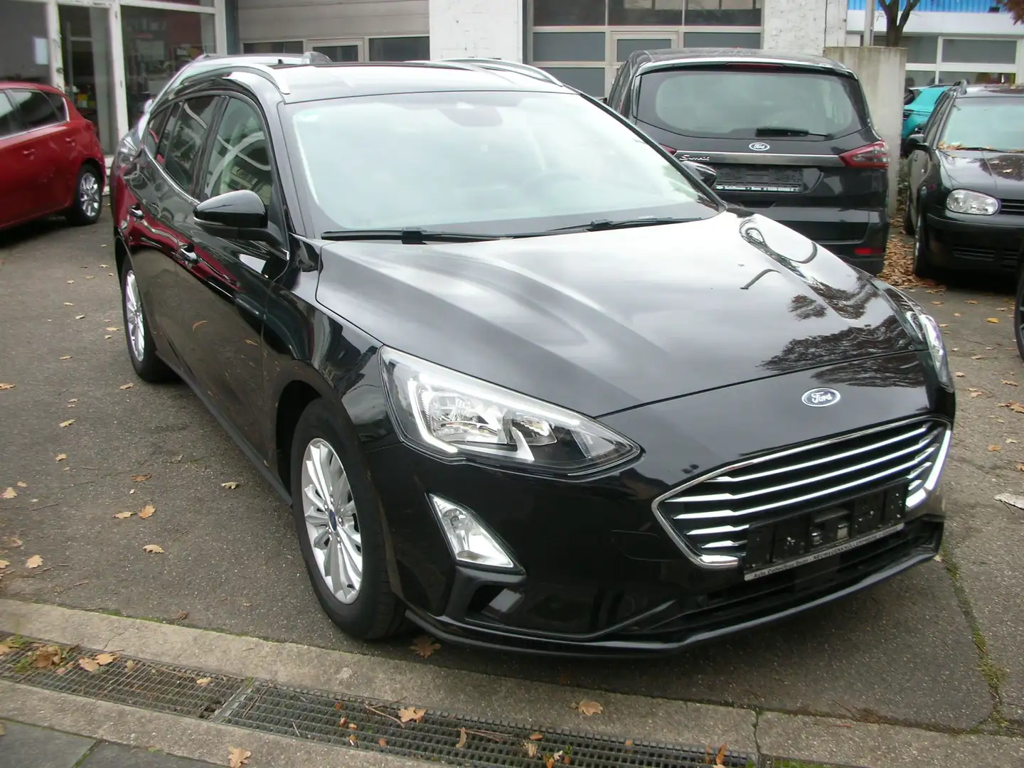 Ford Focus Titanium X *nur 18.500km *1.Hand *LED+viele Extras Noir - 1