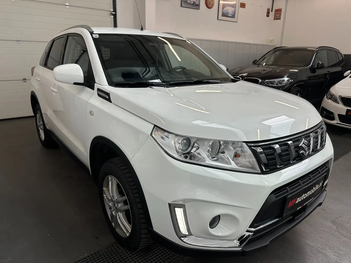 Suzuki Vitara 1.4 S 4x4 *ALLRAD* SHINE *NETO 13.325 € * Weiß - 1