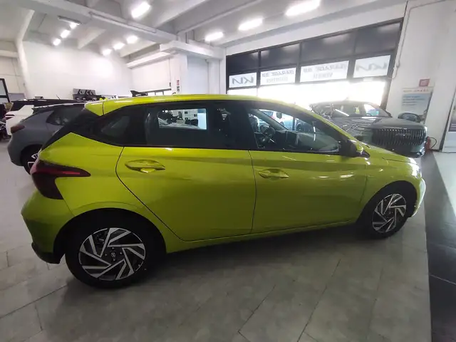 Hyundai I20 view 5