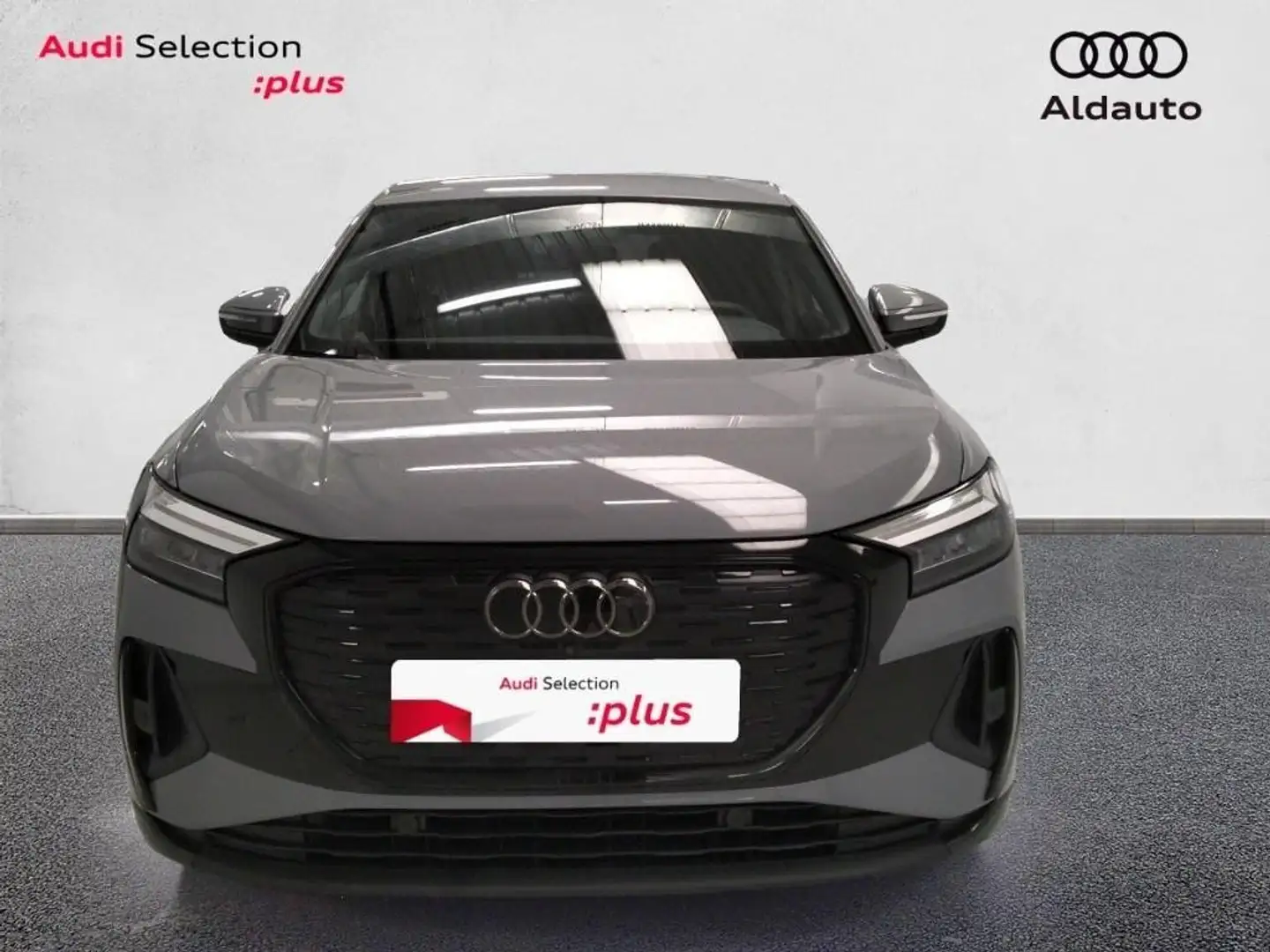 Audi Q4 e-tron Sportback 45 Genuine edition 210kW 82KWh Gris - 2