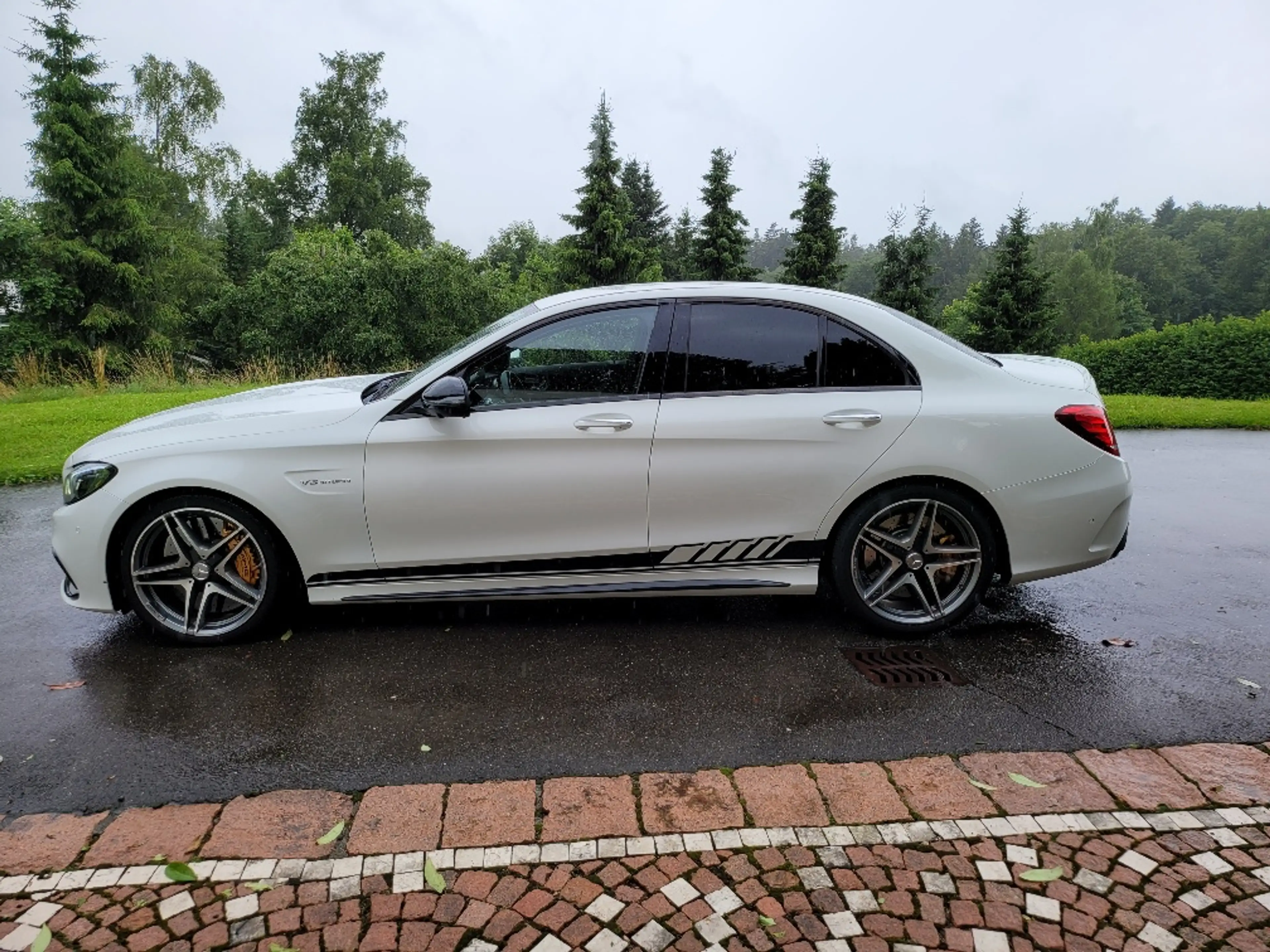 Mercedes-Benz C 63 AMG AMG Speedshift — photo 7