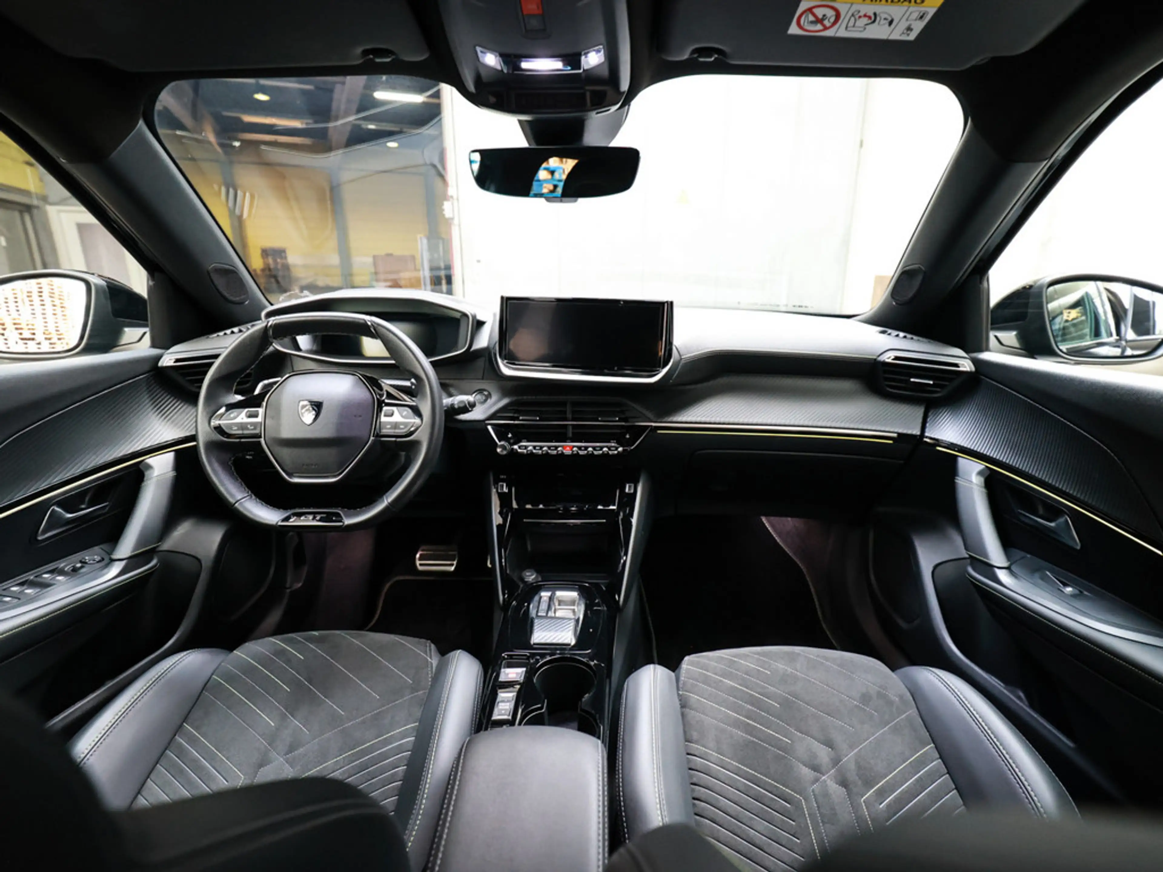 Peugeot 2008 Hybrid 136 GT LED NAVI KAMERA SPURH. SHZ — photo 8