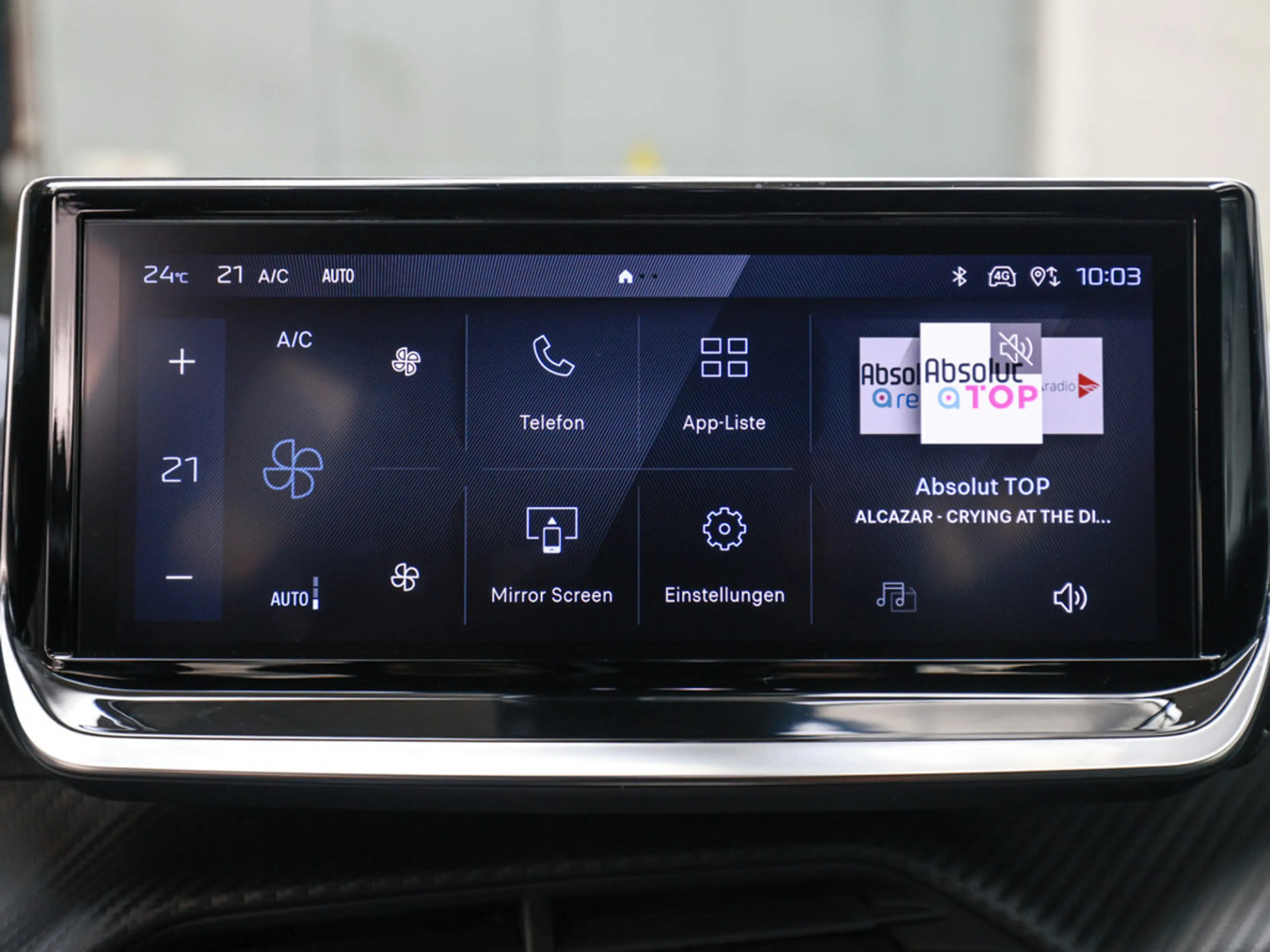 Peugeot 2008 Hybrid 136 GT LED NAVI KAMERA SPURH. SHZ — photo 11