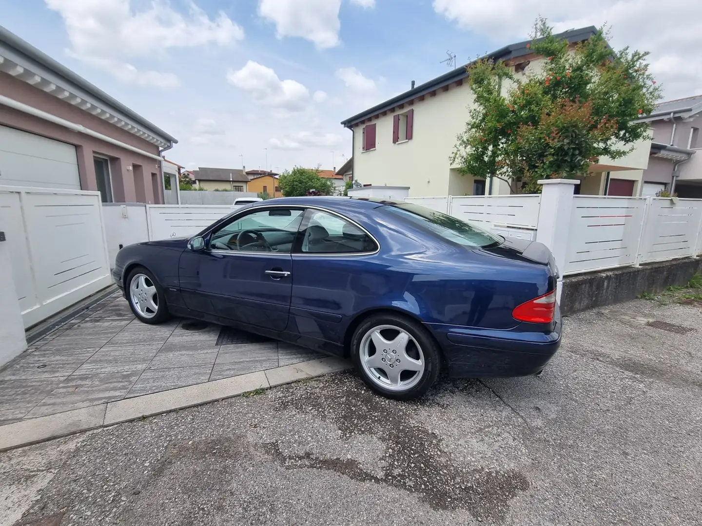 Mercedes-Benz CLK 200 Coupe k Elegance - 2