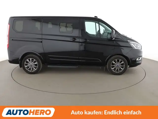 Ford Tourneo Custom view 7