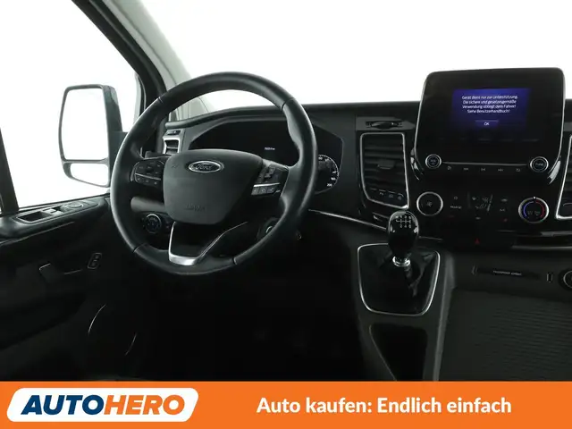 Ford Tourneo Custom view 13