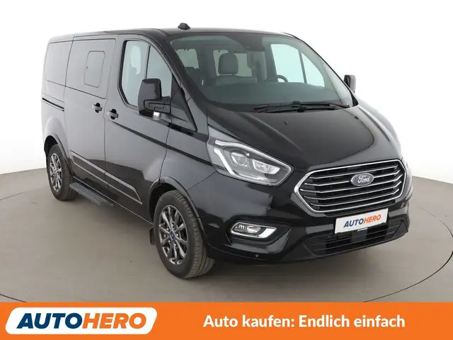 Ford Tourneo Custom view 8