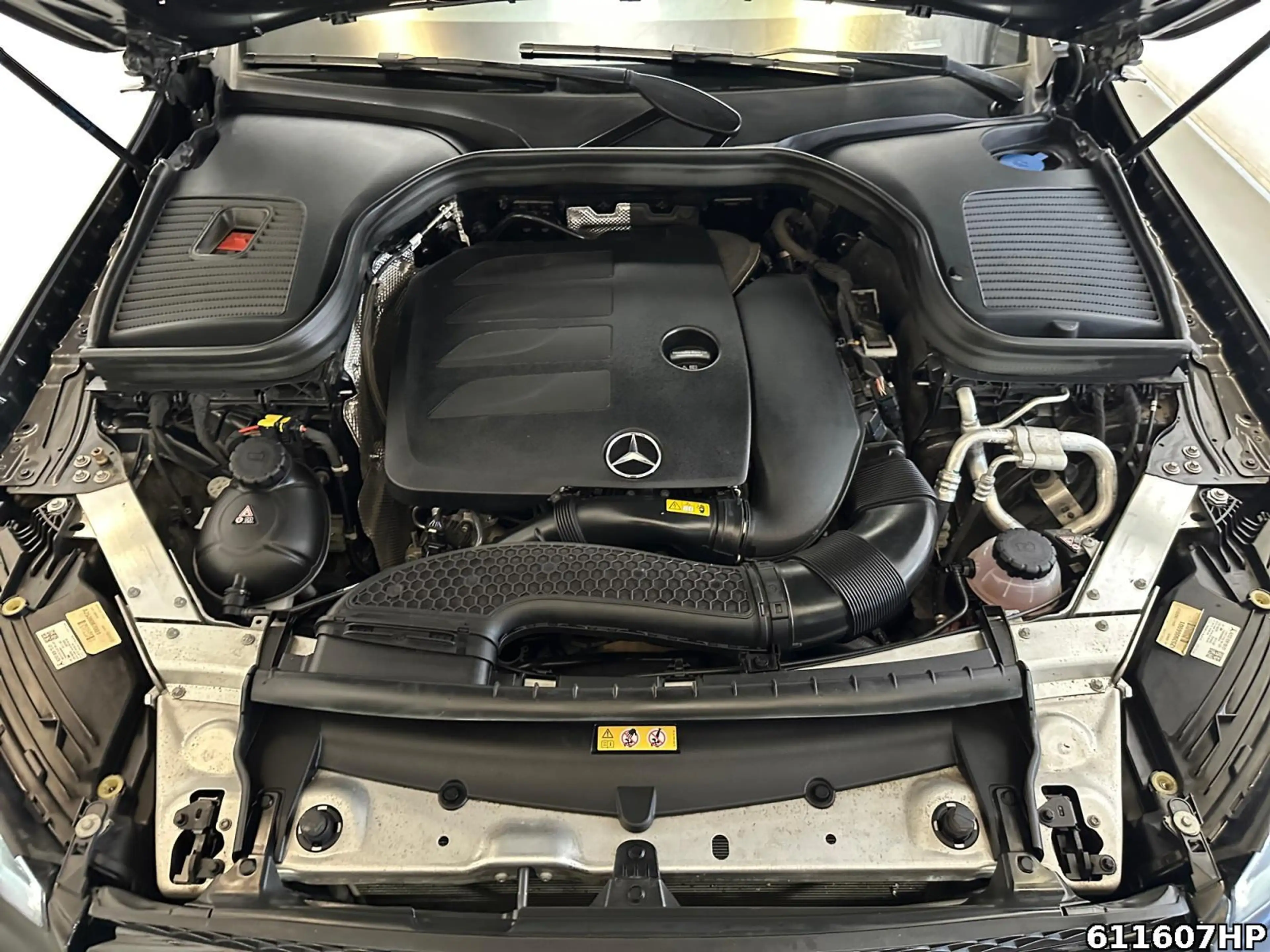 Mercedes-Benz GLC 200 4M Exclusive 360° Kamera Nightpa.Ambien. — photo 13