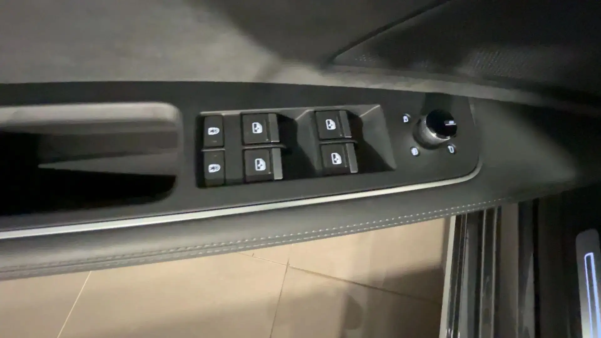 Audi A8 A8 60 TFSI e Quattro 340cv auto Grigio - 2